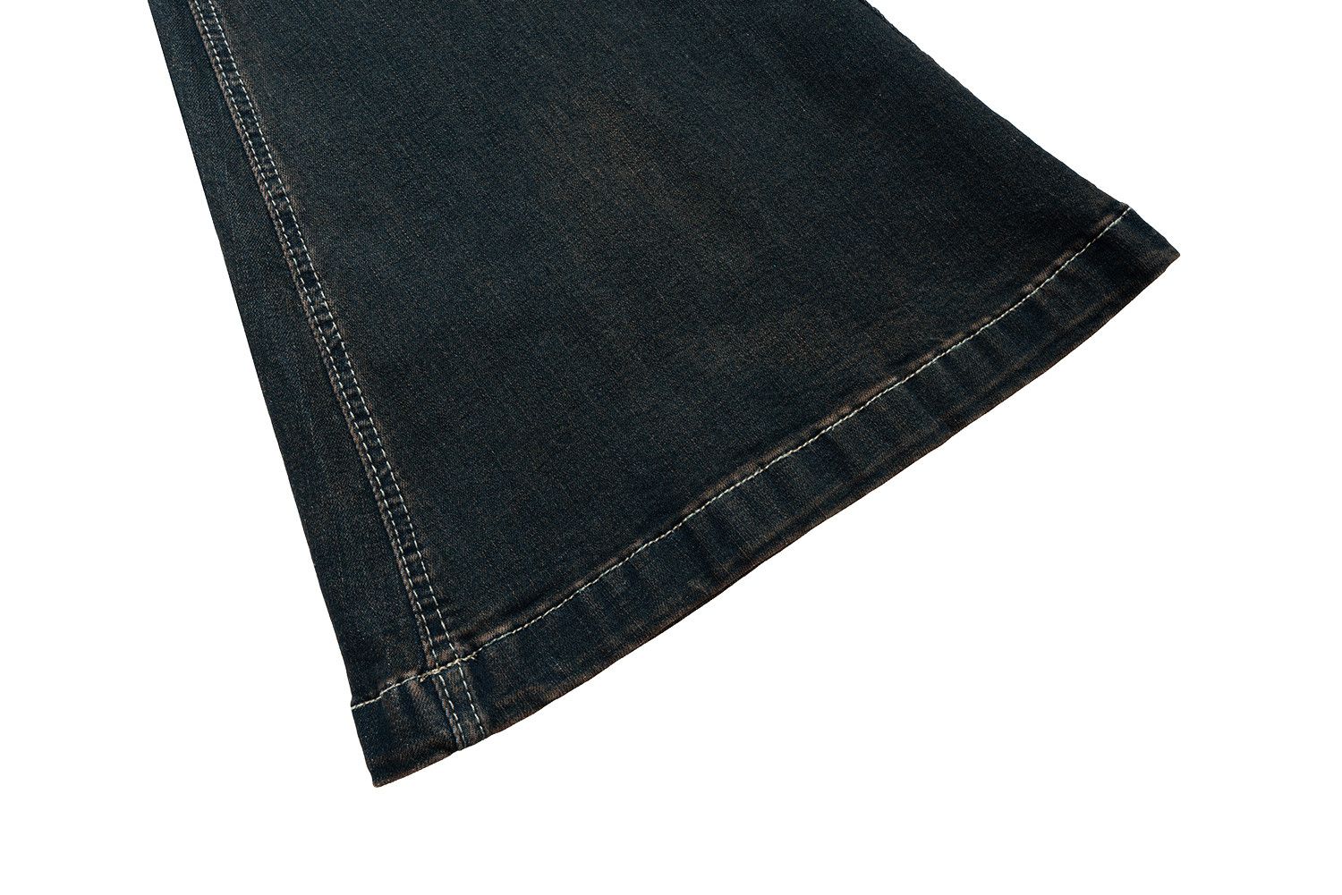 RO Ribbons Contrast Color Micro Flared Jeans