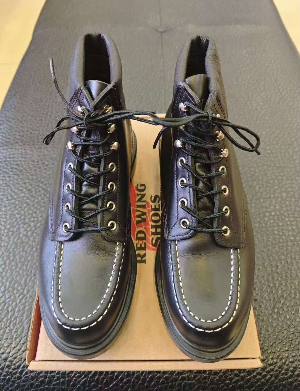 Red Wing Red Wing 8133 Black Work Boot Size US 9.5 / EU 42-43 - 1 Thumbnail