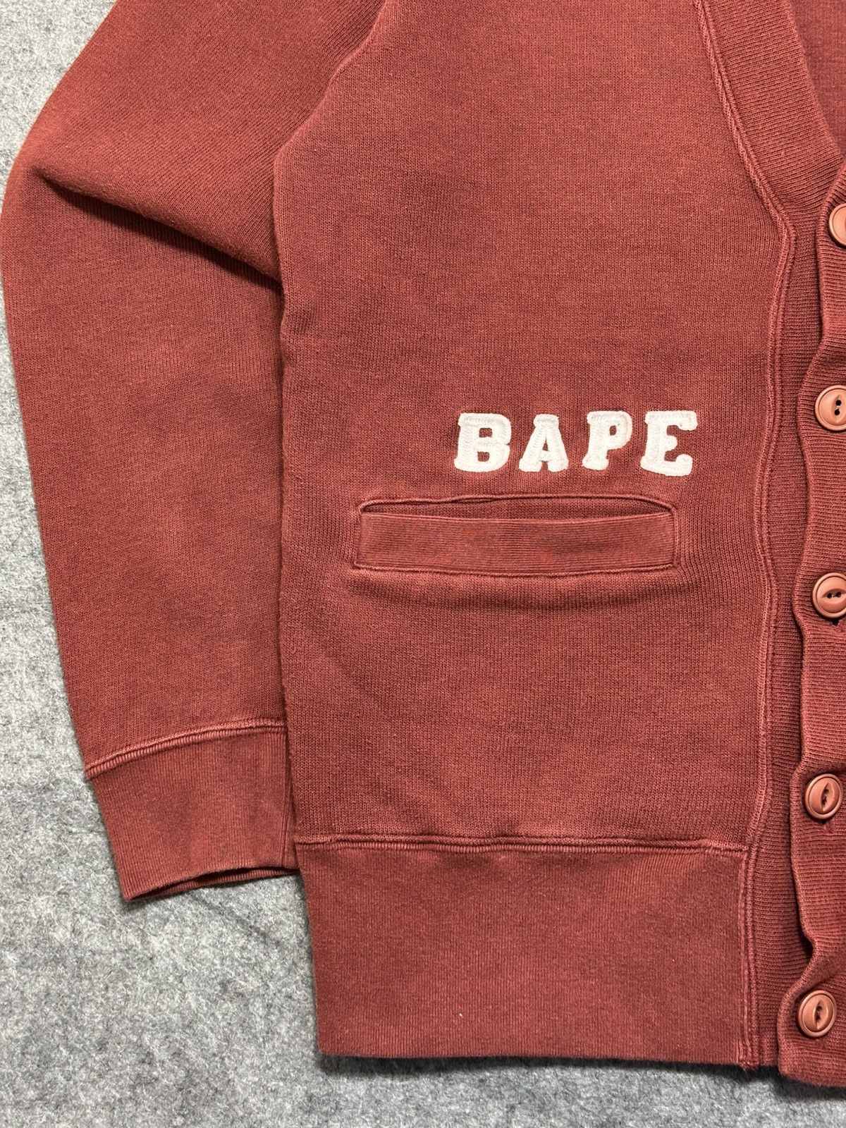 Bape Vintage A Bathing Ape (E) Burgundy Size US M / EU 48-50 / 2 - 4 Thumbnail