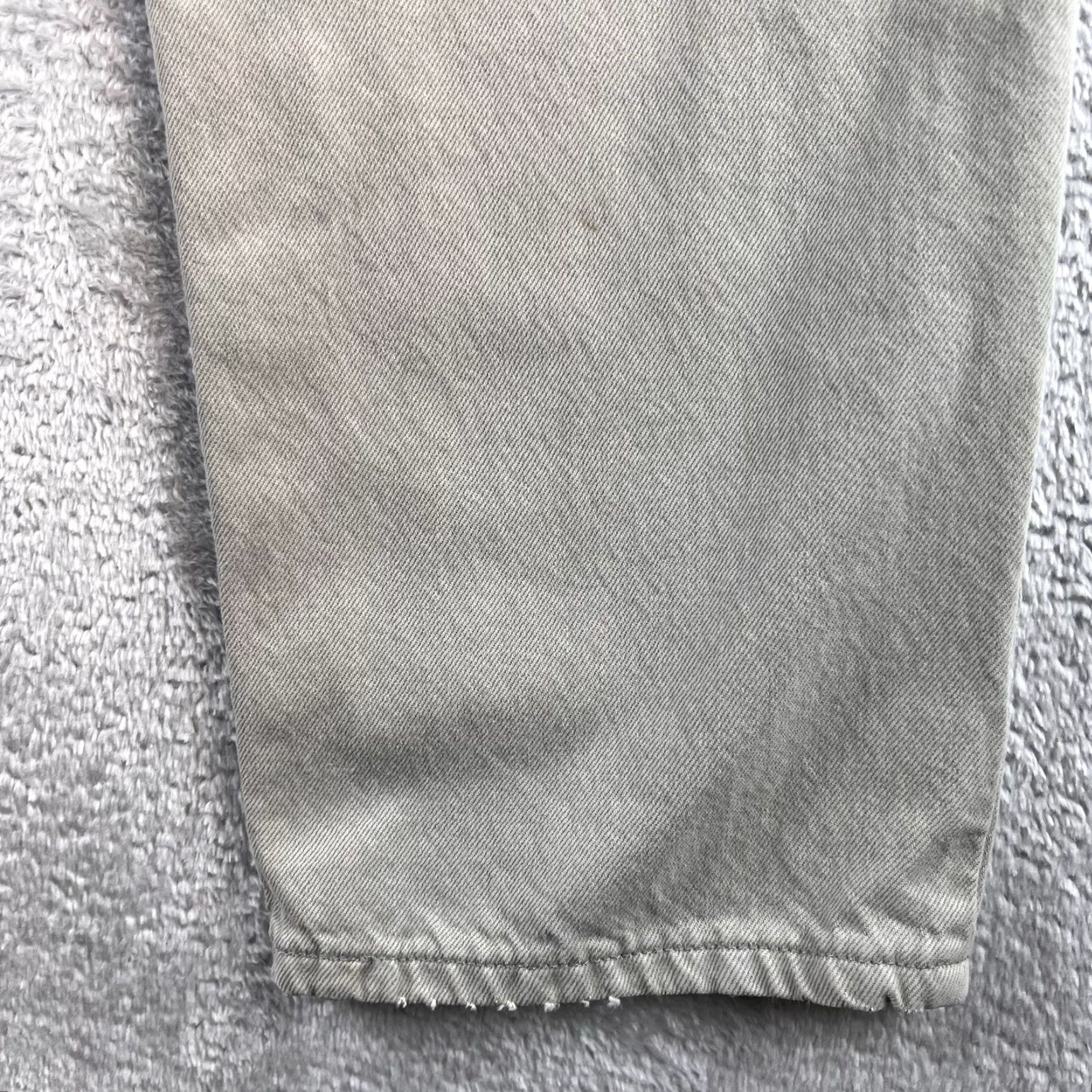 Levi's VINTAGE Levi's 550 Jeans Men's 34x34 Gray Denim Relaxed Straight 5-Pocket USA 90s Size US 34 / EU 50 - 7 Thumbnail