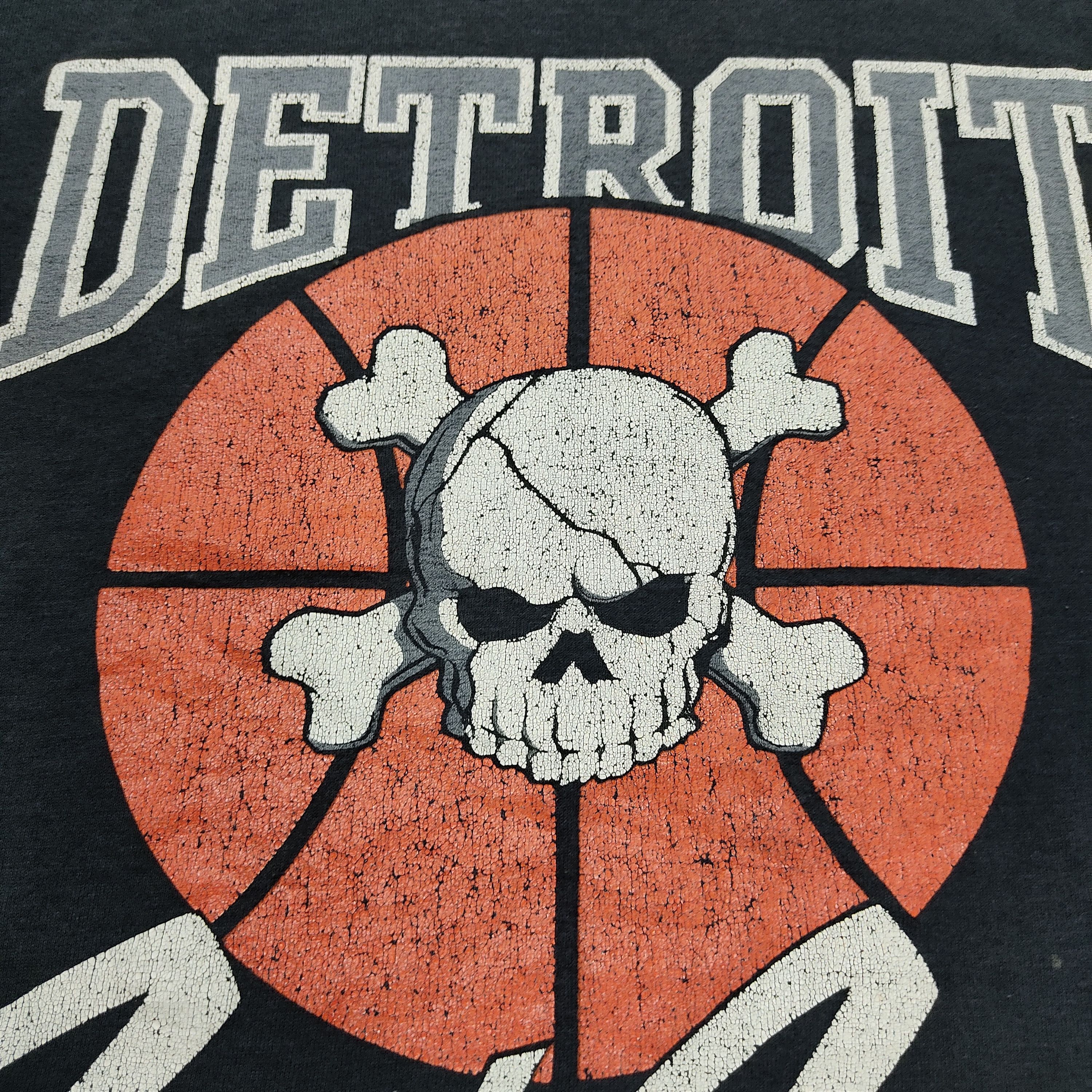 Vintage Vintage 80s DETROIT PISTONS BAD BOYS Distressed T-shirt Size US L / EU 52-54 / 3 - 6 Thumbnail