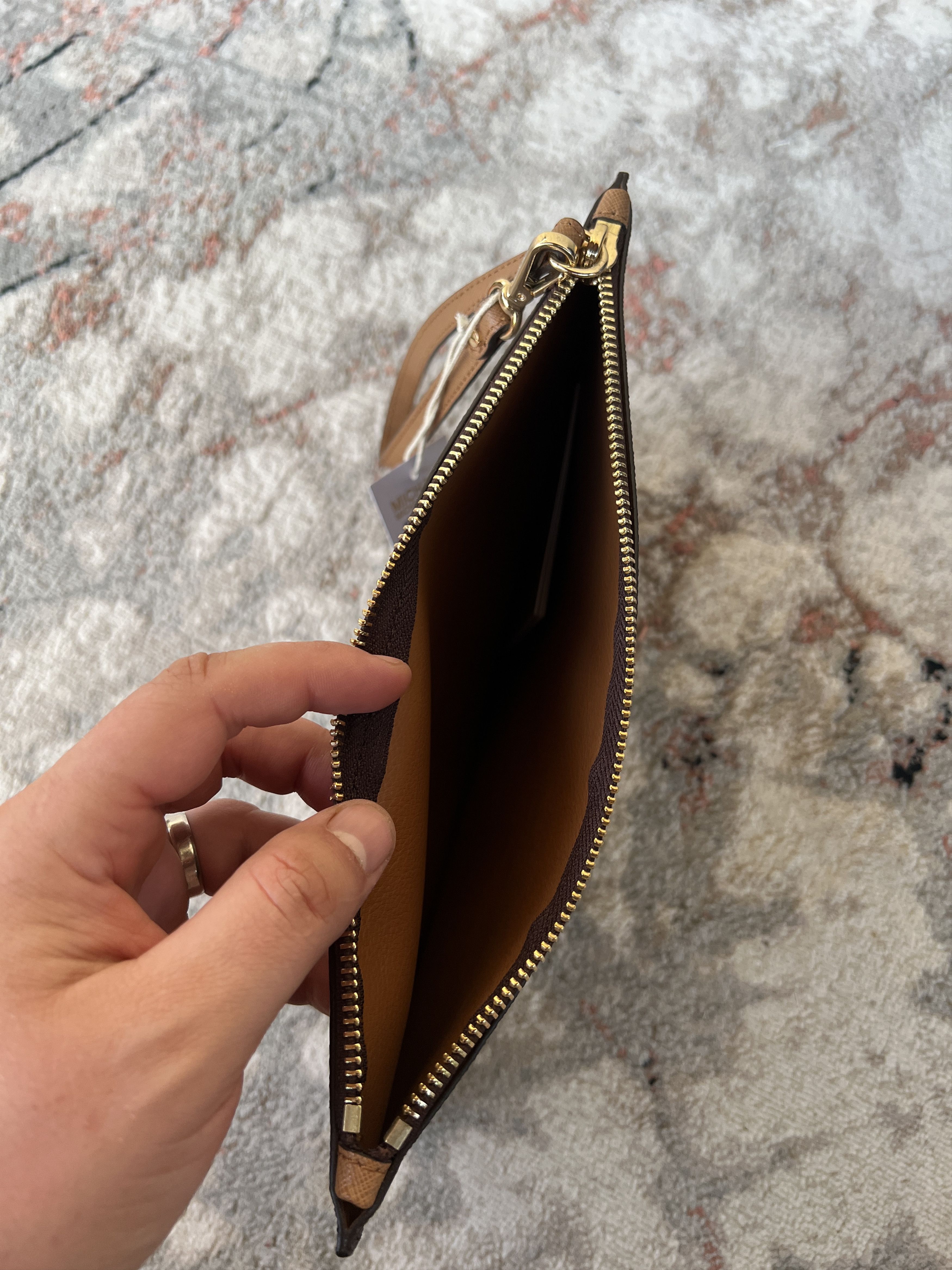Michael Kors Michael Kors Clutch Size ONE SIZE - 5 Thumbnail