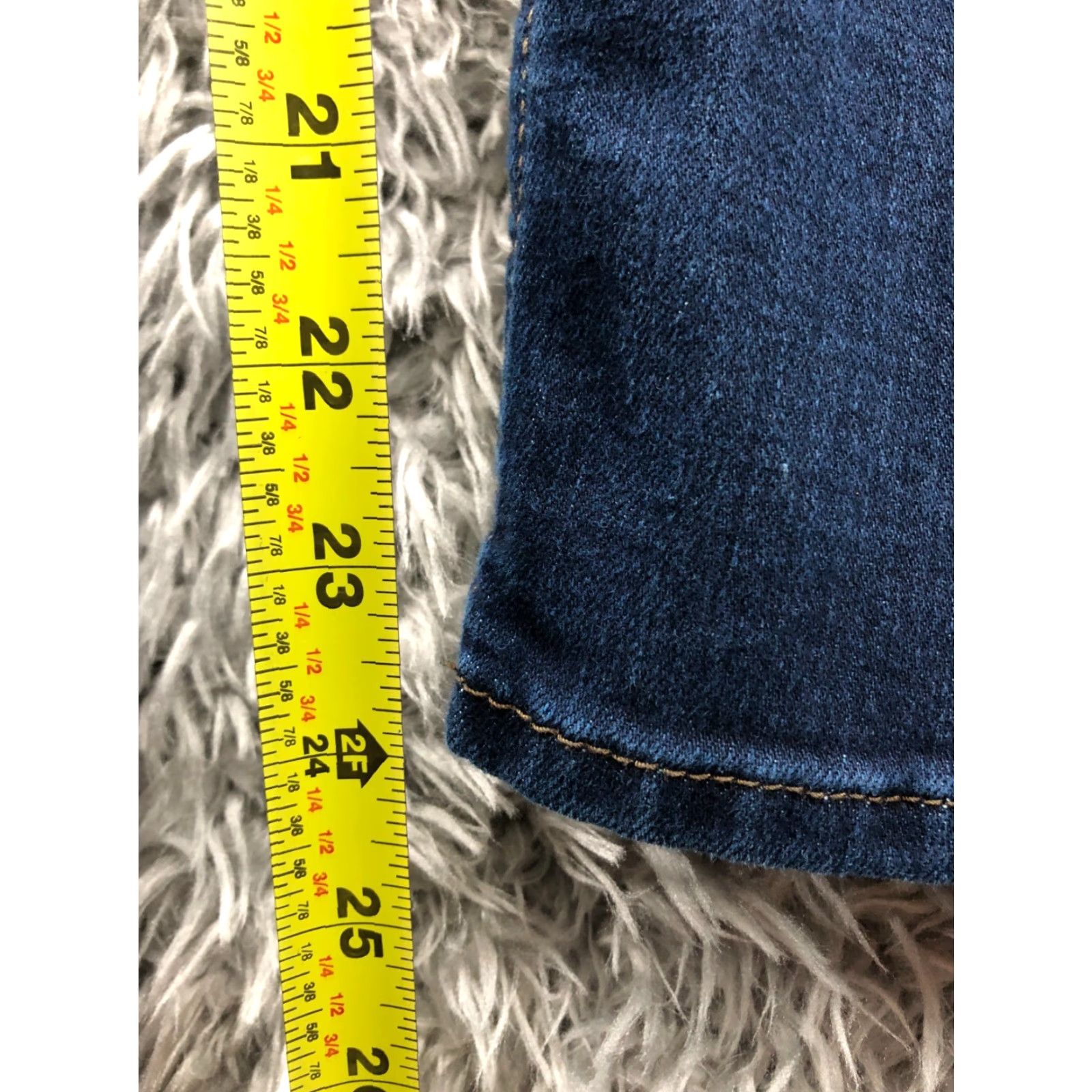Lee Lee Jeans Regular Fit Straight Jeans 14P Petite Womens Mid Rise Dark Blue Wash 32x25.5 5-Pocket Denim Cotton Belt Loops XL? Size 36" / US 14 / IT 50 - 3 Thumbnail