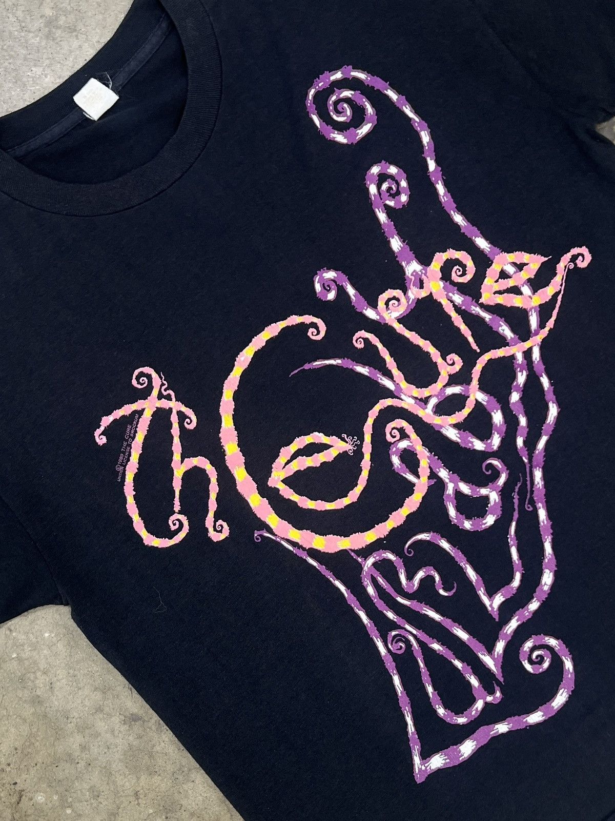 Vintage Vintage 1989 The Cure Lullaby Brockum Tee Large Size US L / EU 52-54 / 3 - 1 Thumbnail