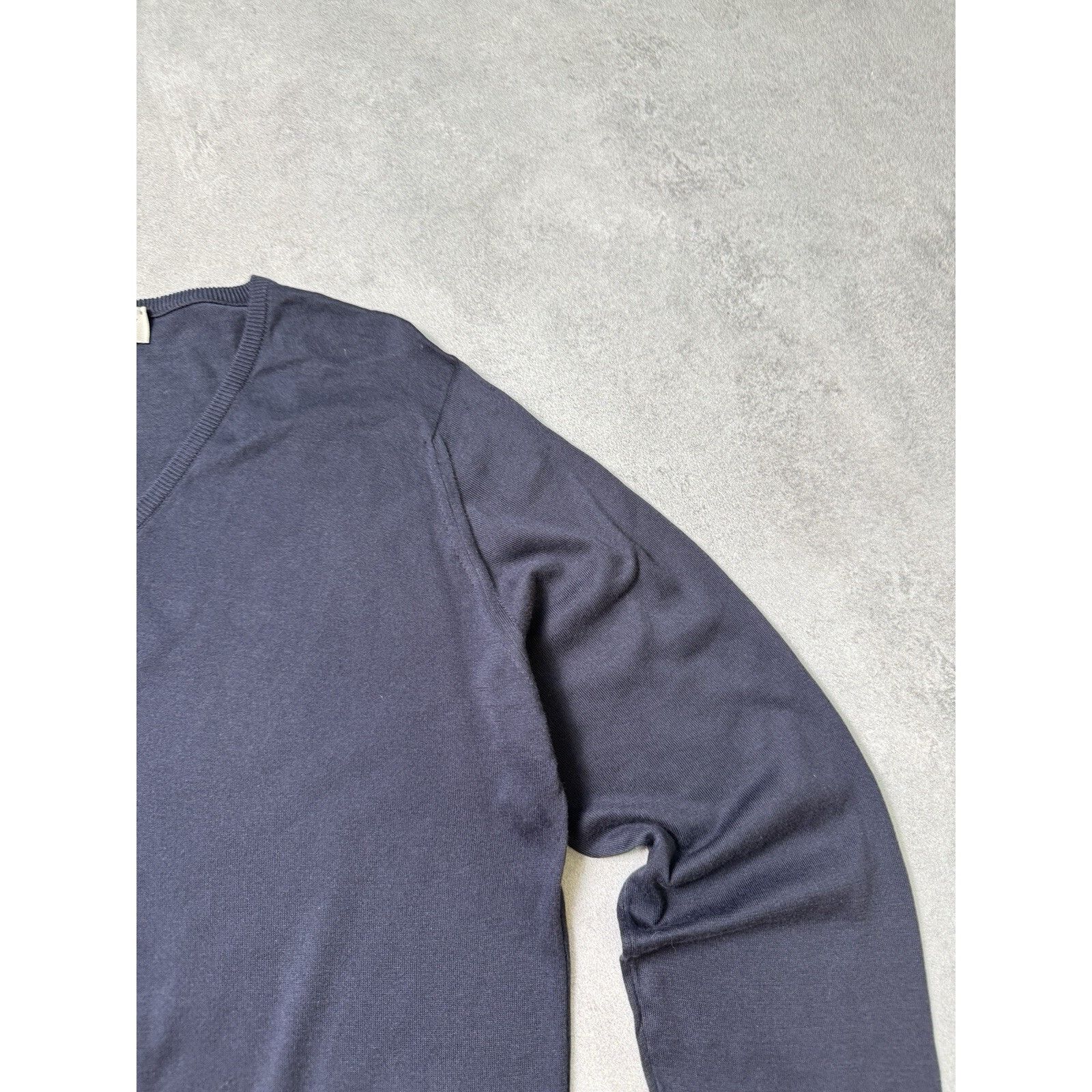John Smedley John Smedley V Neck Men Sweater Cotton Jumper Pullover Size US L / EU 52-54 / 3 - 8 Thumbnail