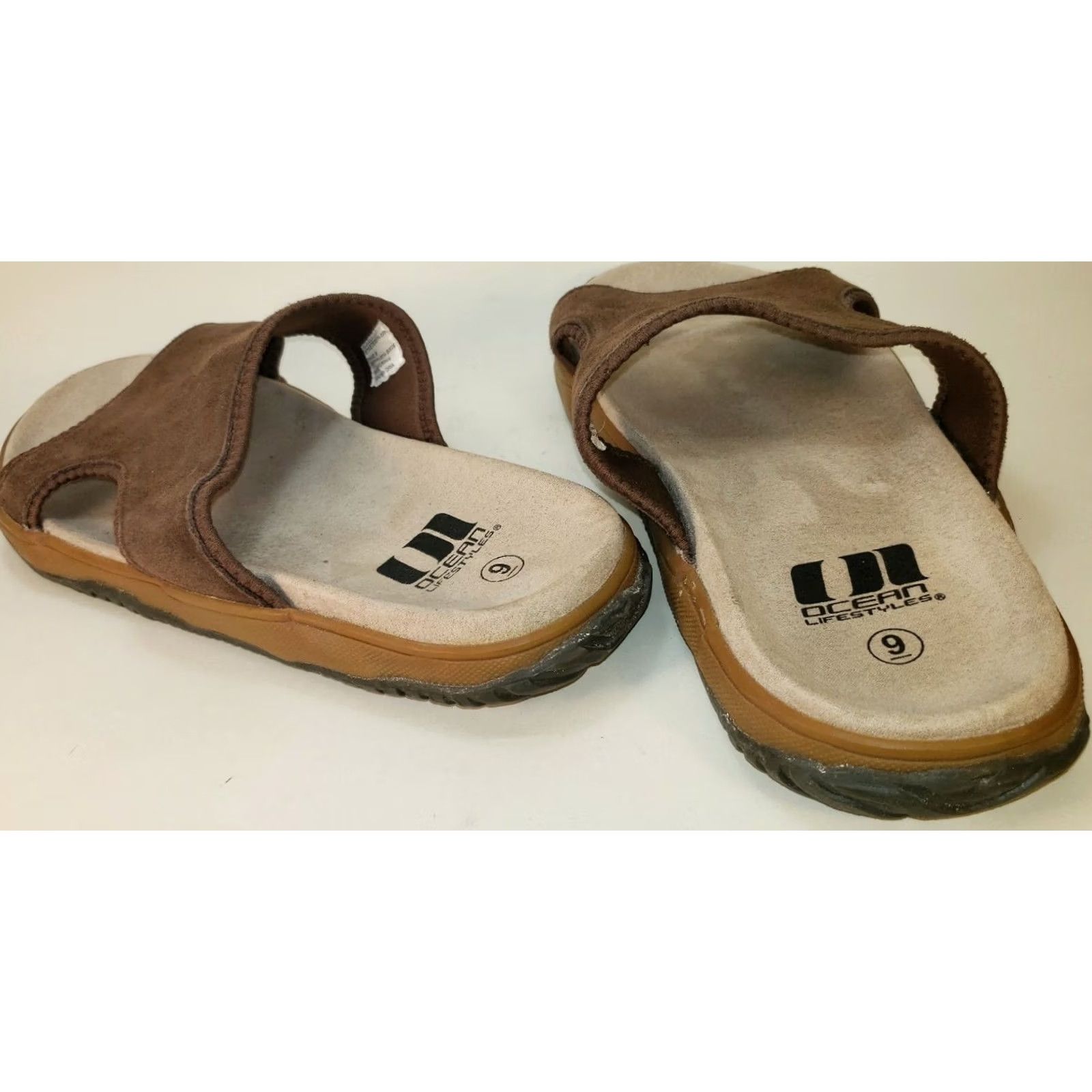 Vintage Ocean Lifestyles Slide Sandal Men 9M Brown Suede Upper Cushy Shaped Cushioned Arch Support Slip-On Casual Shoes Mens Brown Suede Slide 9M Size ONE SIZE - 7 Thumbnail