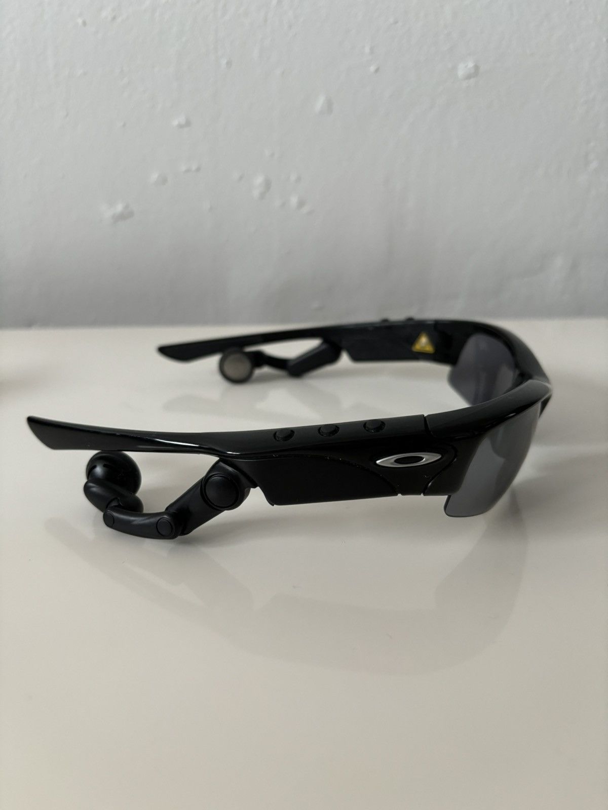 image of 2004 Oakley “Thump” Mp3 Headphone Sunglasses in Black, Men's