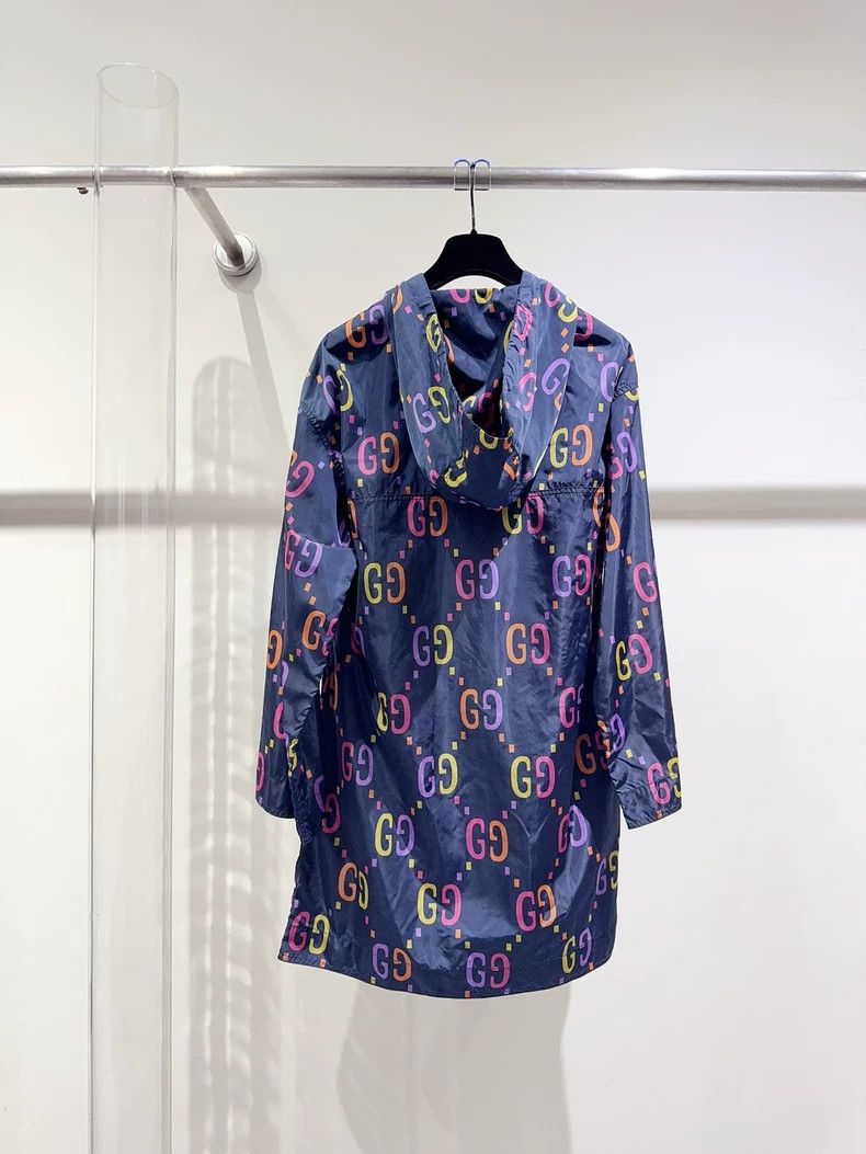Gucci Gucci Size 38 Full logo long coat Size US S / EU 44-46 / 1 - 4 Thumbnail