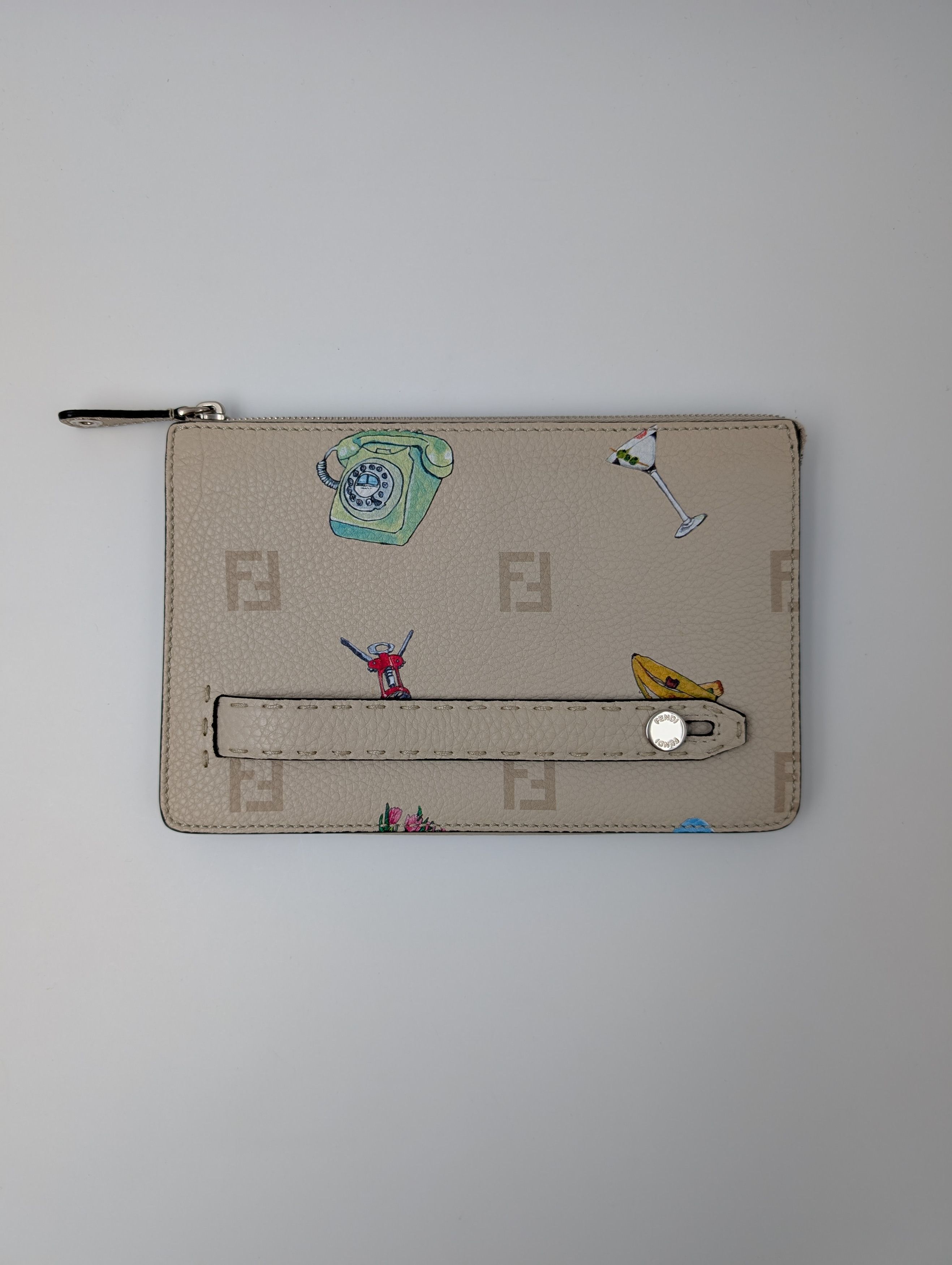 Fendi Fendi Beige Clutch With Pattern Size ONE SIZE - 2 Thumbnail