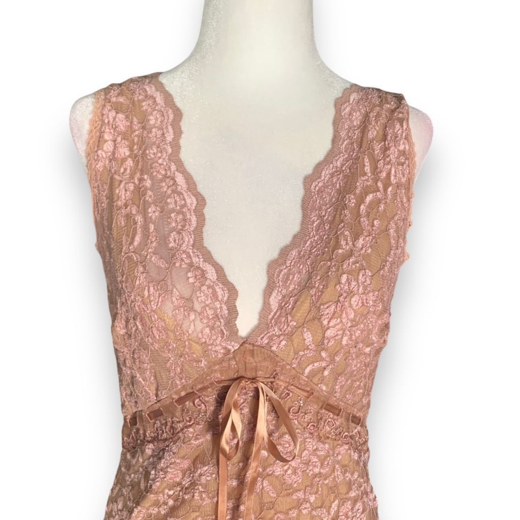 Vintage Vintage Ann Ferriday Pink Lace Tank Top Sleeveless Vneck Tie Size S / US 4 / IT 40 - 3 Thumbnail