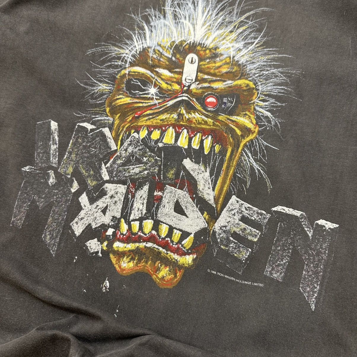 Vintage Vintage Iron Maiden T-shirts 1988 Holding Limited Band Size US L / EU 52-54 / 3 - 7 Thumbnail
