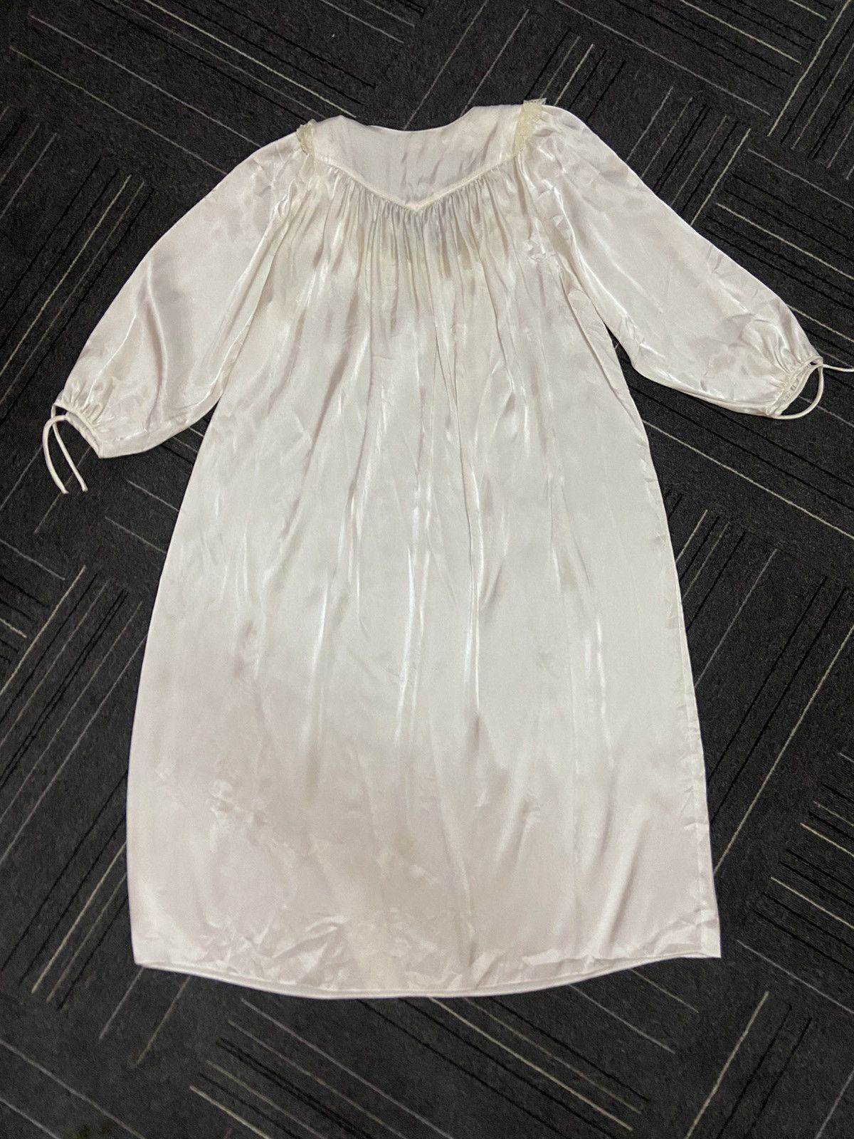 Celine × Vintage Vintage CELINE nightgown lace collar Size ONE SIZE - 11 Thumbnail