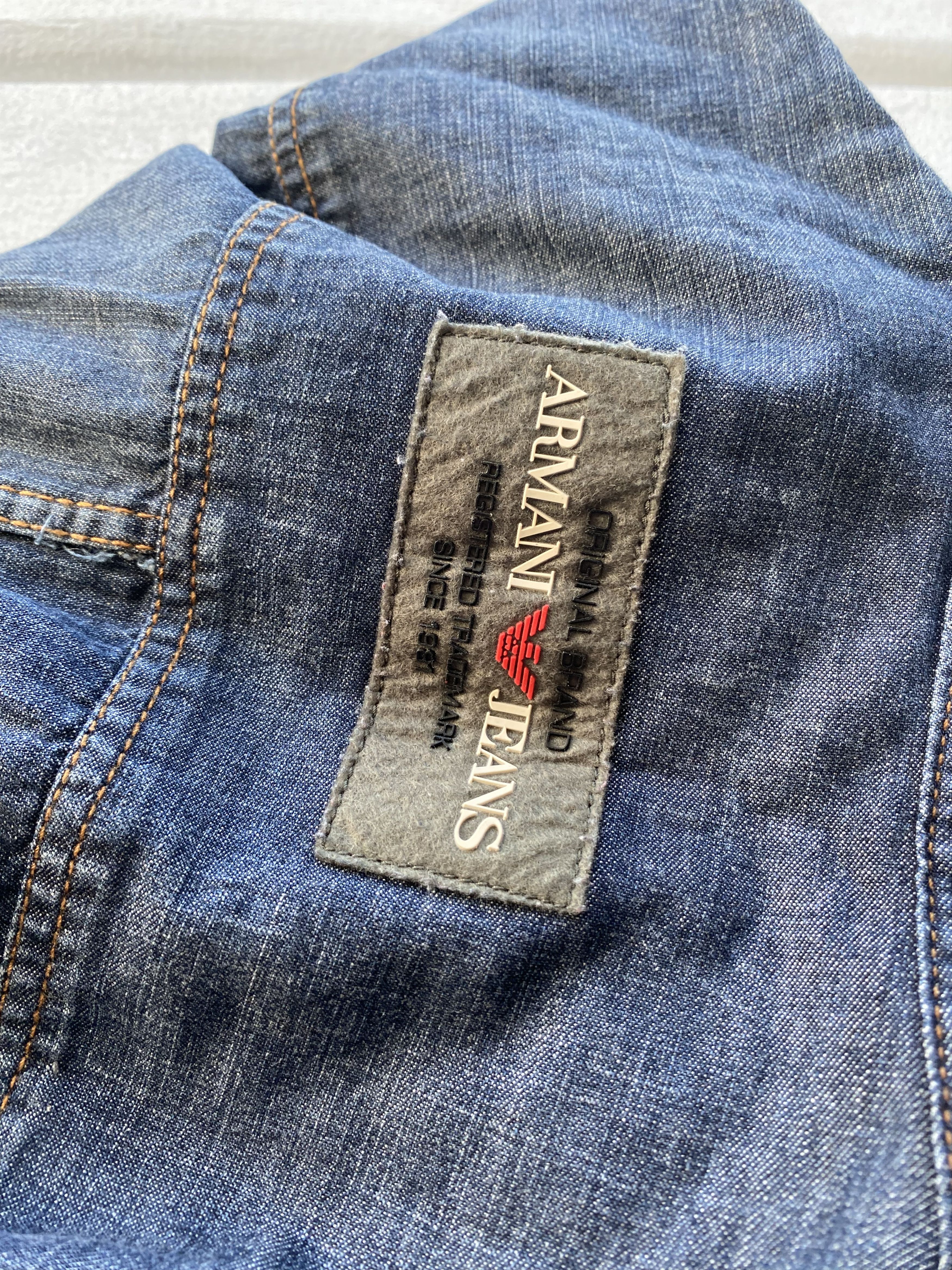 Armani 90s Armani Jeans Archive Designer Blue Denim Button Shirt M Size US M / EU 48-50 / 2 - 10 Thumbnail