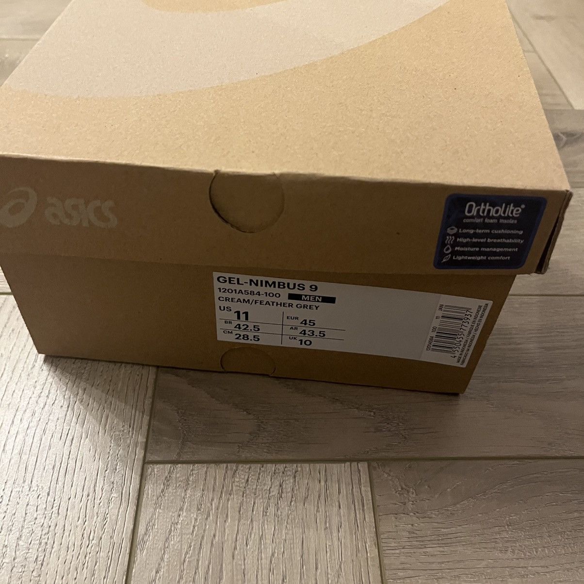 Asics Asics Gel Nimbus 9 Cream Feather Grey Trainers Size US 11 / EU 44 - 2 Thumbnail