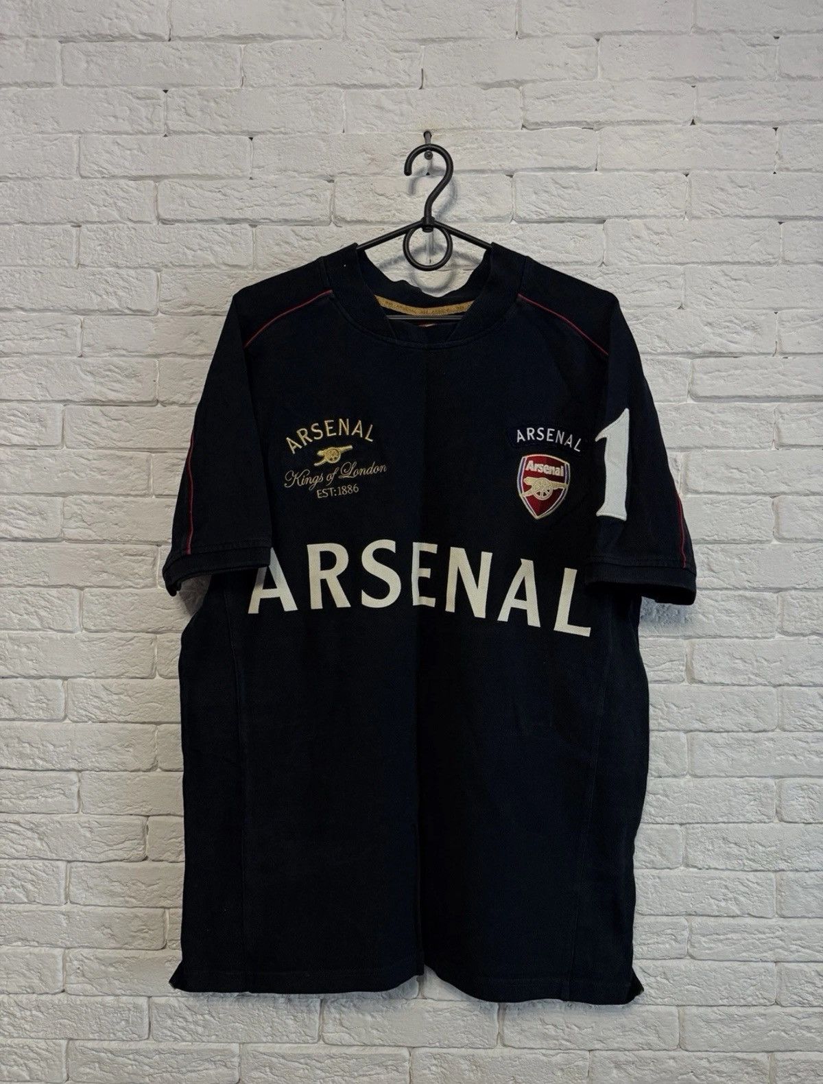 Other London Arsenal Fan Shirt Sz XL Size US XL / EU 56 / 4 - 1 Thumbnail