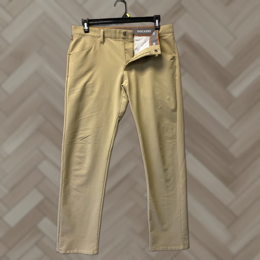 Dockers DOCKERS Dark Ginger Men's Slim Fit 360 Flex Chino Pants 34x30 /151-21 Slim Dress Flat Front Straight Inseam 30 Polyester Elastane Modern Men Size US 34 / EU 50 - 1 Thumbnail