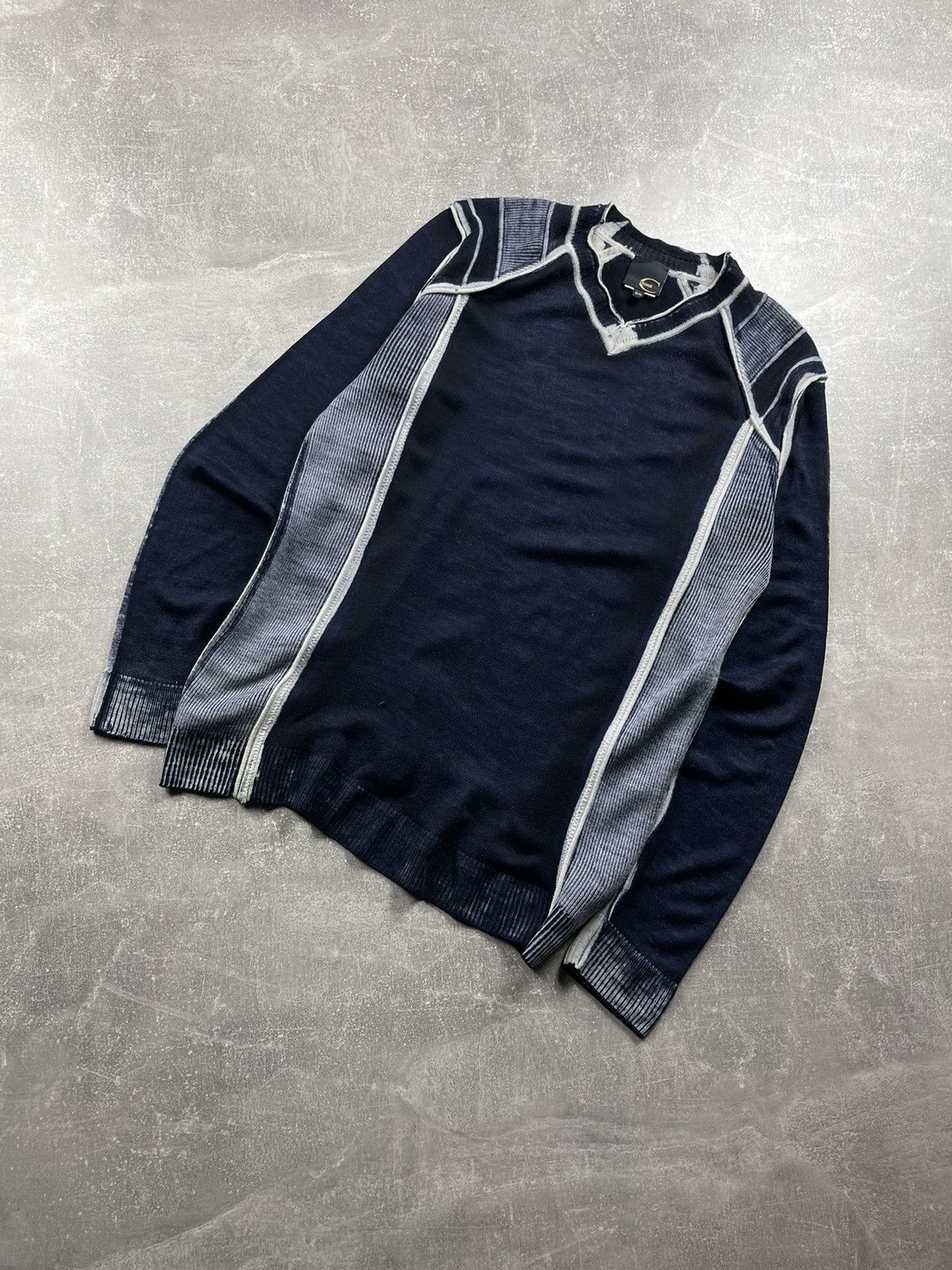Just Cavalli Just Cavalli Paneled Knit V Neck Sweater Contrast Stitching Size US M / EU 48-50 / 2 - 1 Thumbnail