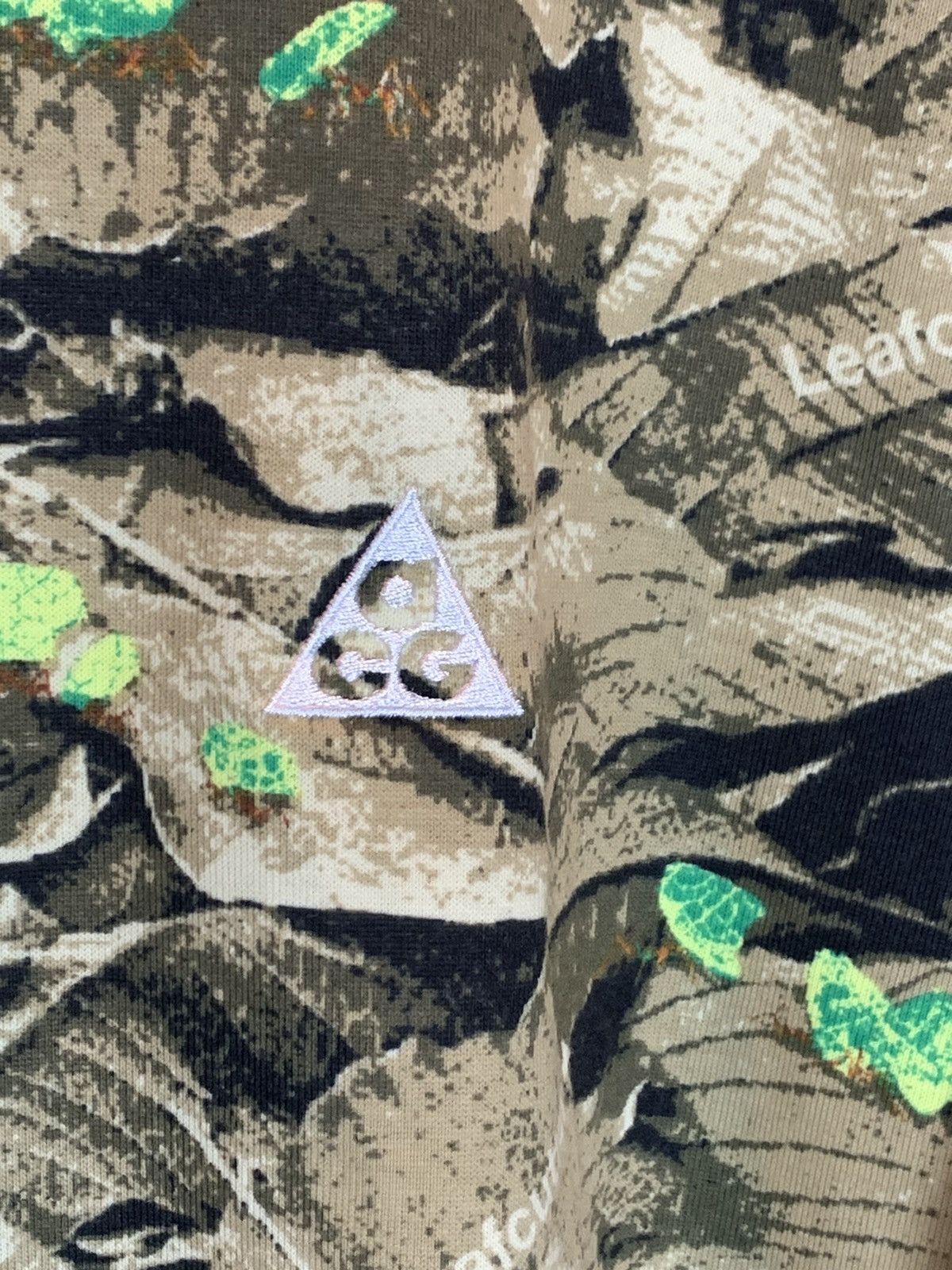 Nike ACG *RARE* New Nike ACG Leafcutter Camouflage T-Shirt - Large Size US L / EU 52-54 / 3 - 6 Thumbnail