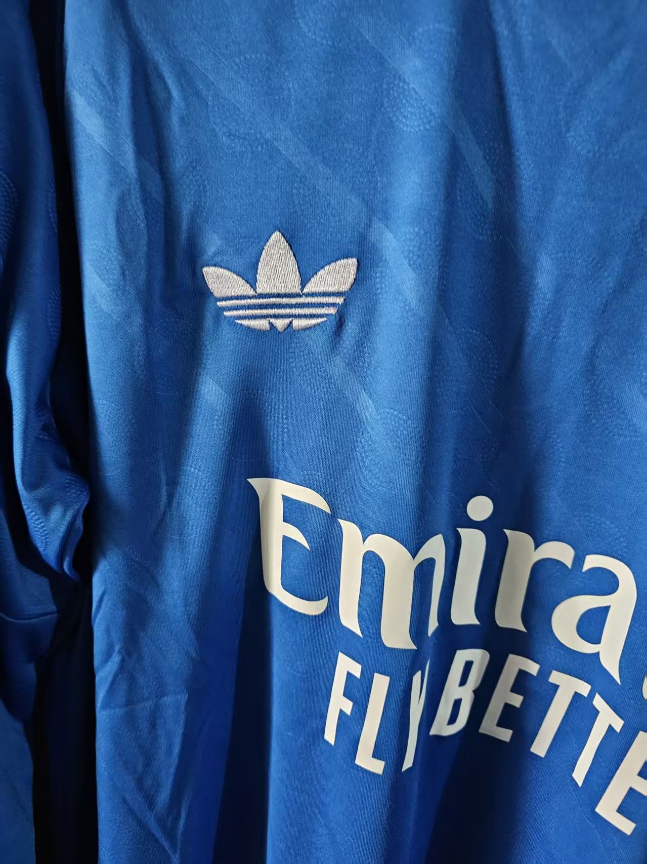 MLB Real Madrid 2026 Football Jersey Longsleeve Size US XL / EU 56 / 4 - 2 Thumbnail
