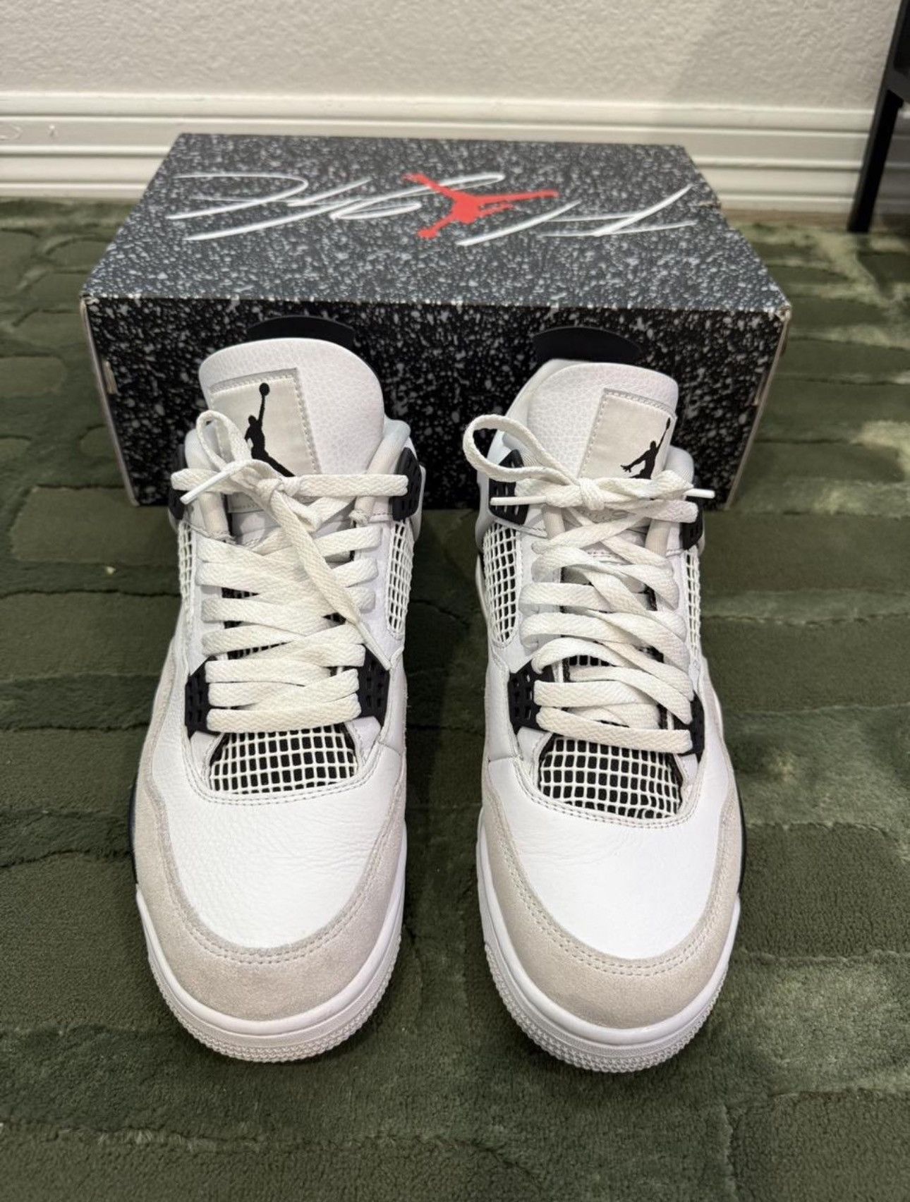 Jordan Brand Jordan 4 Military Black Size 9.5 Size US 9.5 / EU 42-43 - 4 Thumbnail