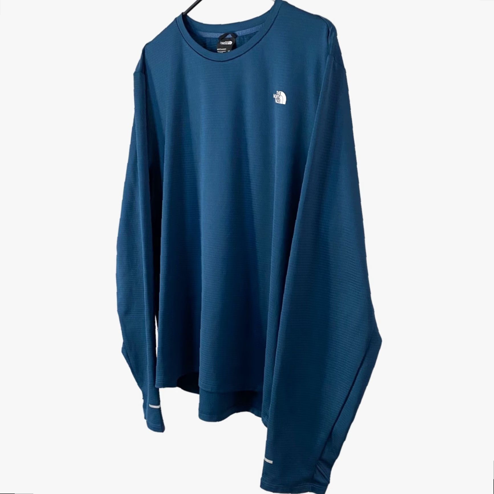 The North Face The North Face Crewneck Shirt Blue Men's Medium Long Sleeve Thumb Holes Size US XXL / EU 58 / 5 - 2 Thumbnail