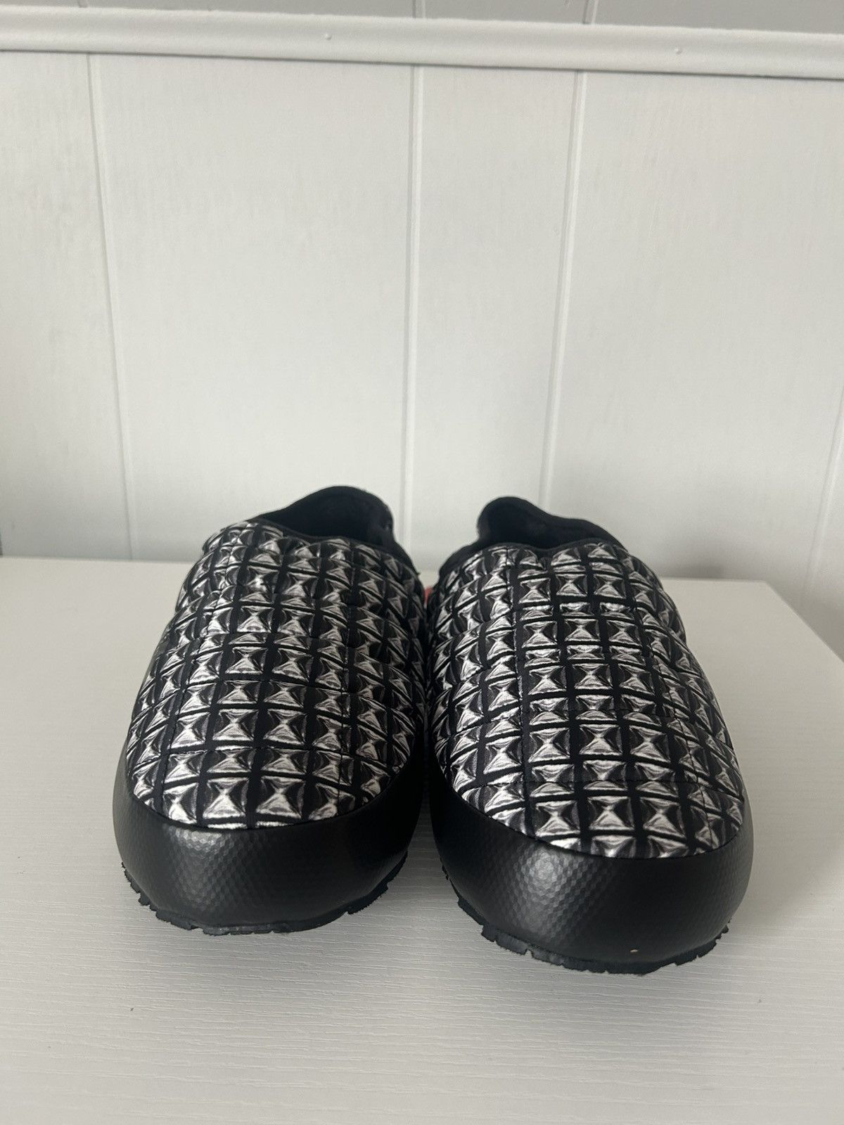 Supreme × The North Face Supreme The North Face Studded Traction Mule 2021 Size US 9 / EU 42 - 3 Thumbnail