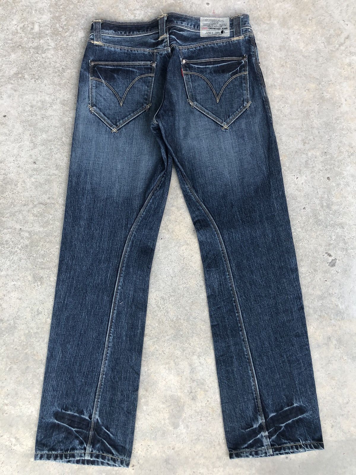 If Six Was Nine Y2k Levis Engineered Jeans Distressed Size US 32 / EU 48 - 2 Thumbnail