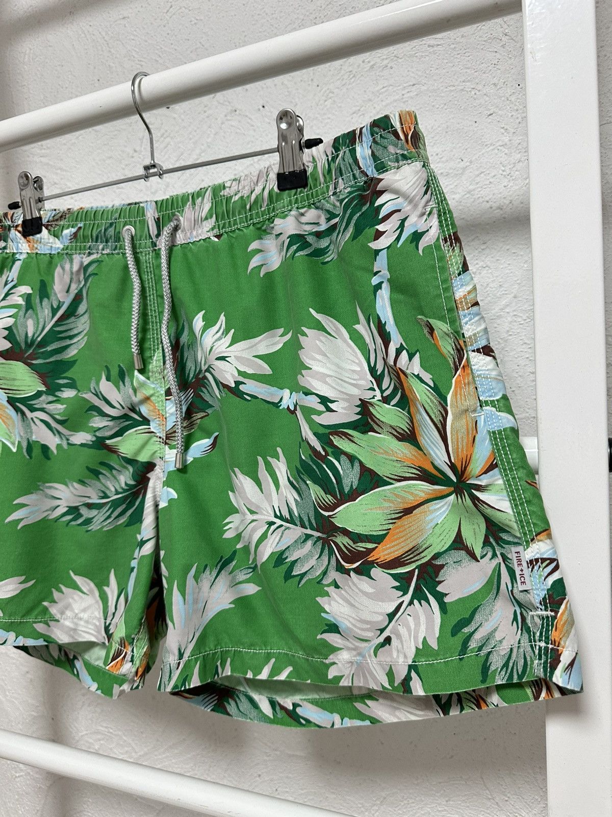 Bogner Bogner Fire + Ice Men’s Floral Shorts Size L Size US 40 / EU 56 - 2 Thumbnail
