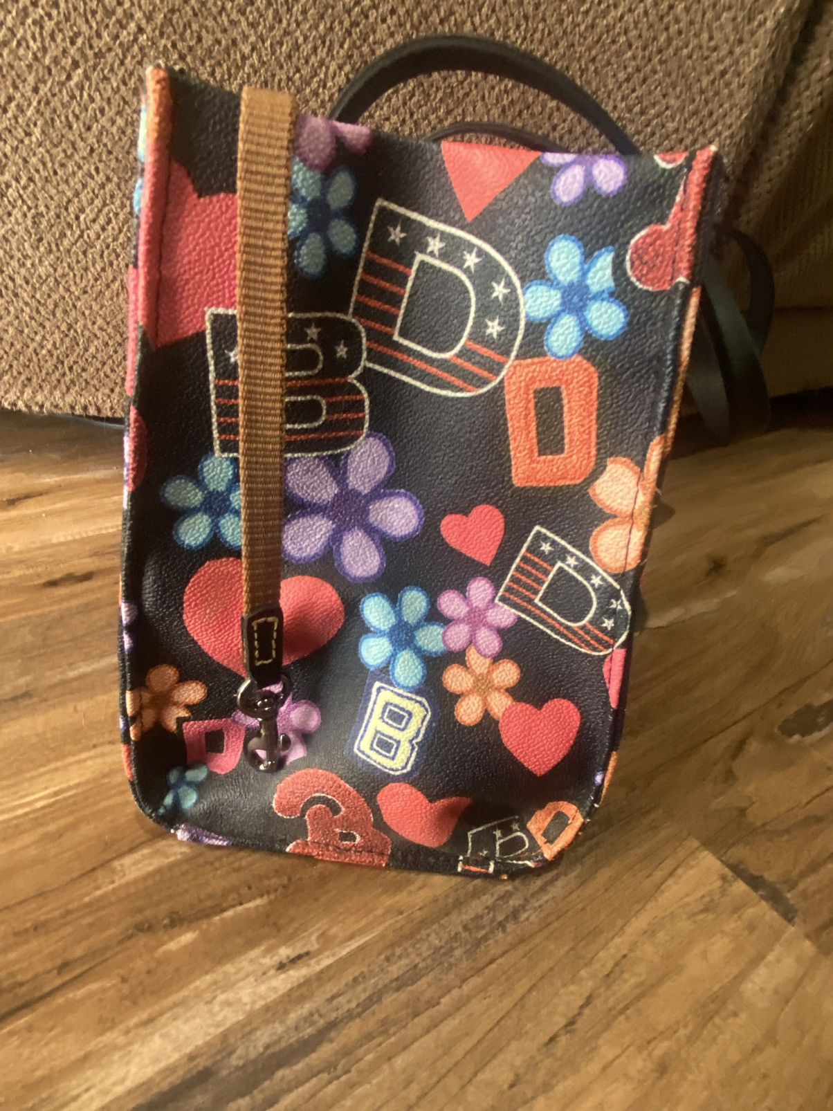 Dooney & Bourke Dooney & Bourke multicolor letter purse! Size ONE SIZE - 8 Thumbnail