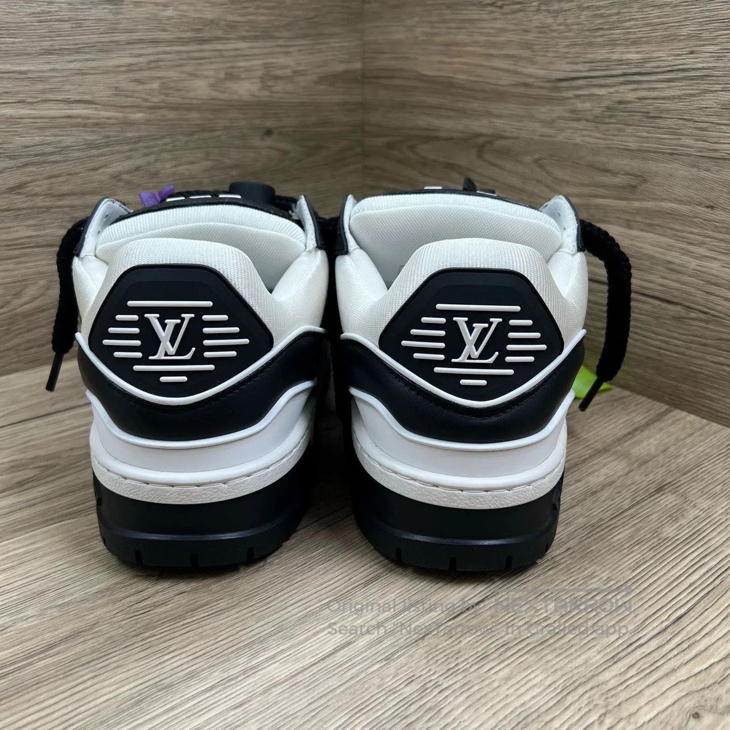Louis Vuitton LV Trainer Black White Lowtop Sneakers. Size US 7 / EU 40 - 4 Thumbnail