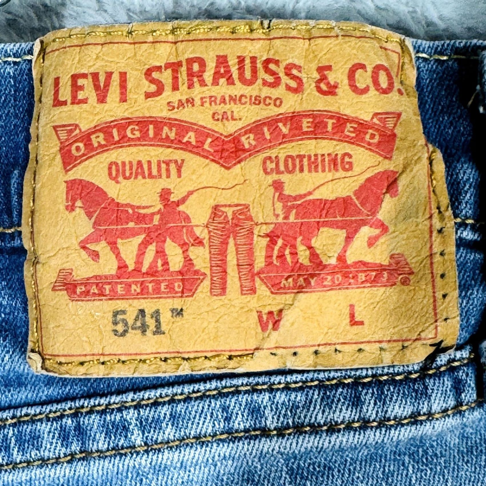 Levi's Levis 541 Jeans Mens 44x30 Blue Light Wash Tapered Athletic Denim Zip Fly Narrow Fit Logo Pockets Size US 44 / EU 60 - 7 Thumbnail