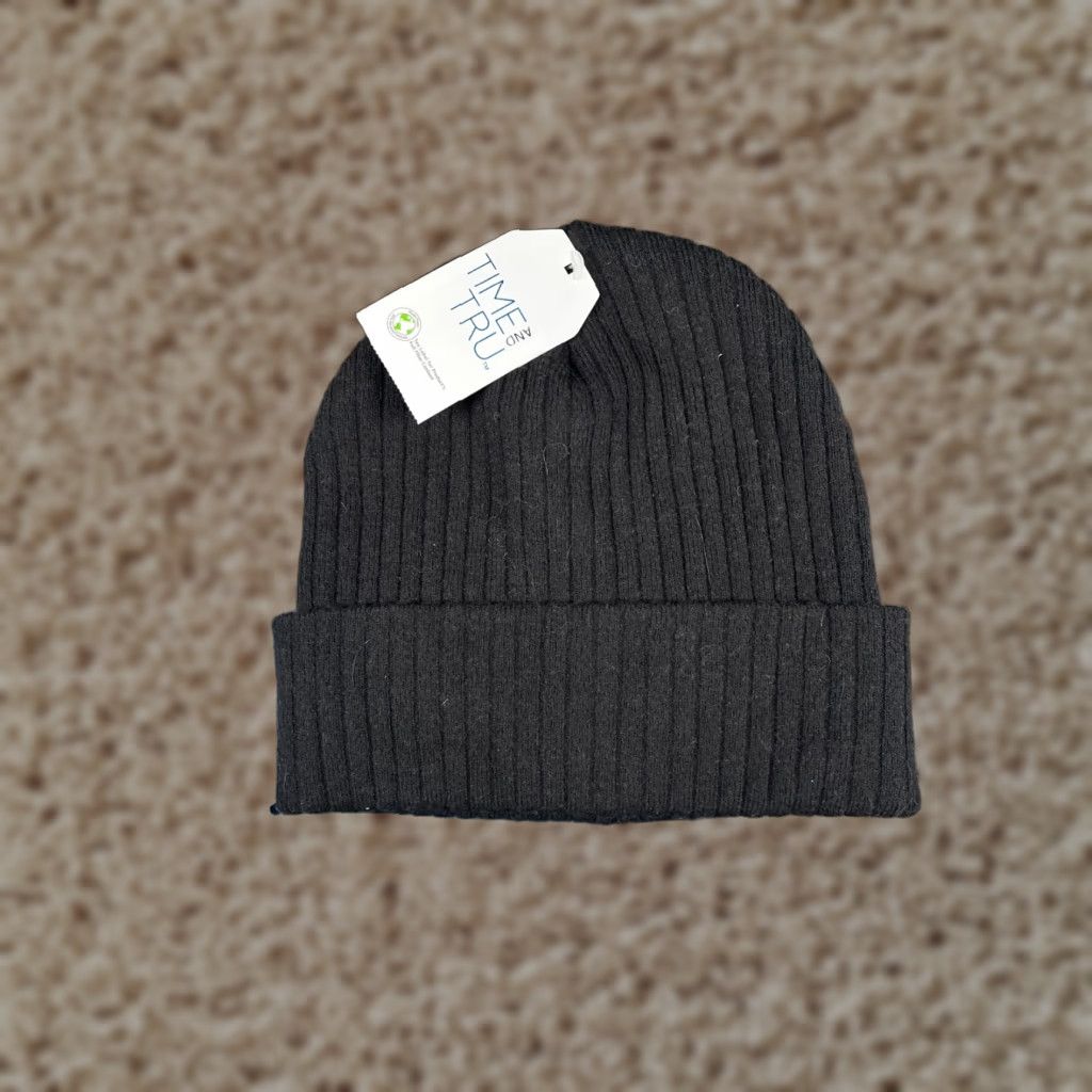 Vintage Time And Tru Beanie Womens One Size Black Knit Polyester Blend Ski NEW Size ONE SIZE - 1 Thumbnail