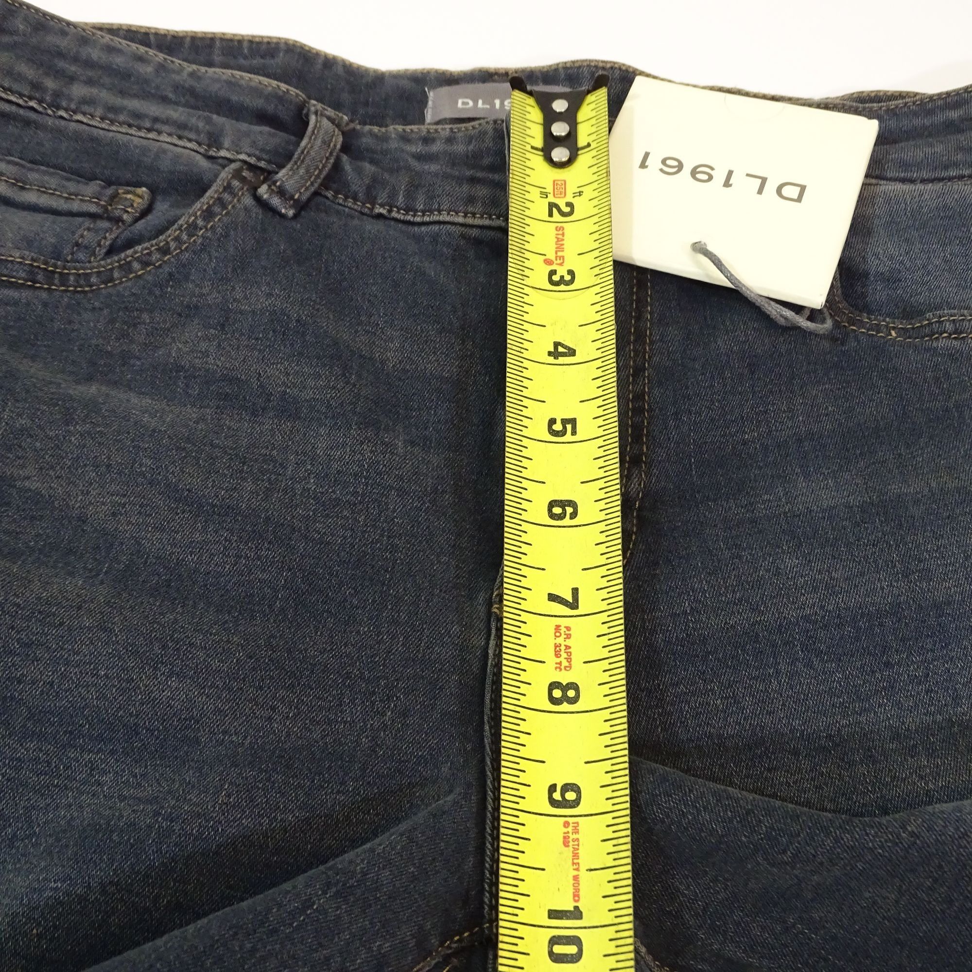 DL1961 DL1961 Russell Slim Straight Denim Jeans Men Size 31 x 32 Size US 31 - 13 Thumbnail