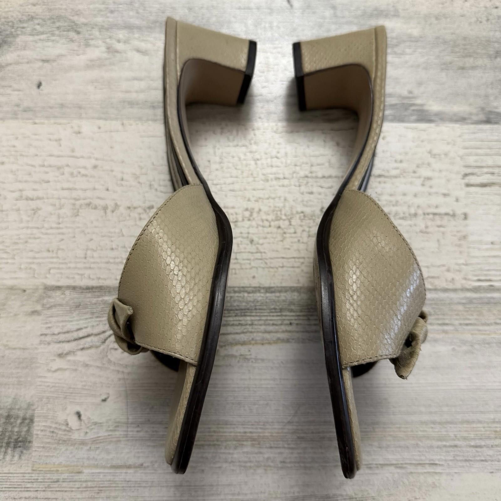 Etienne Aigner Y2k Beige Kitten Leather Snake Print Heels Sz 7 Size US 7 / IT 37 - 4 Thumbnail