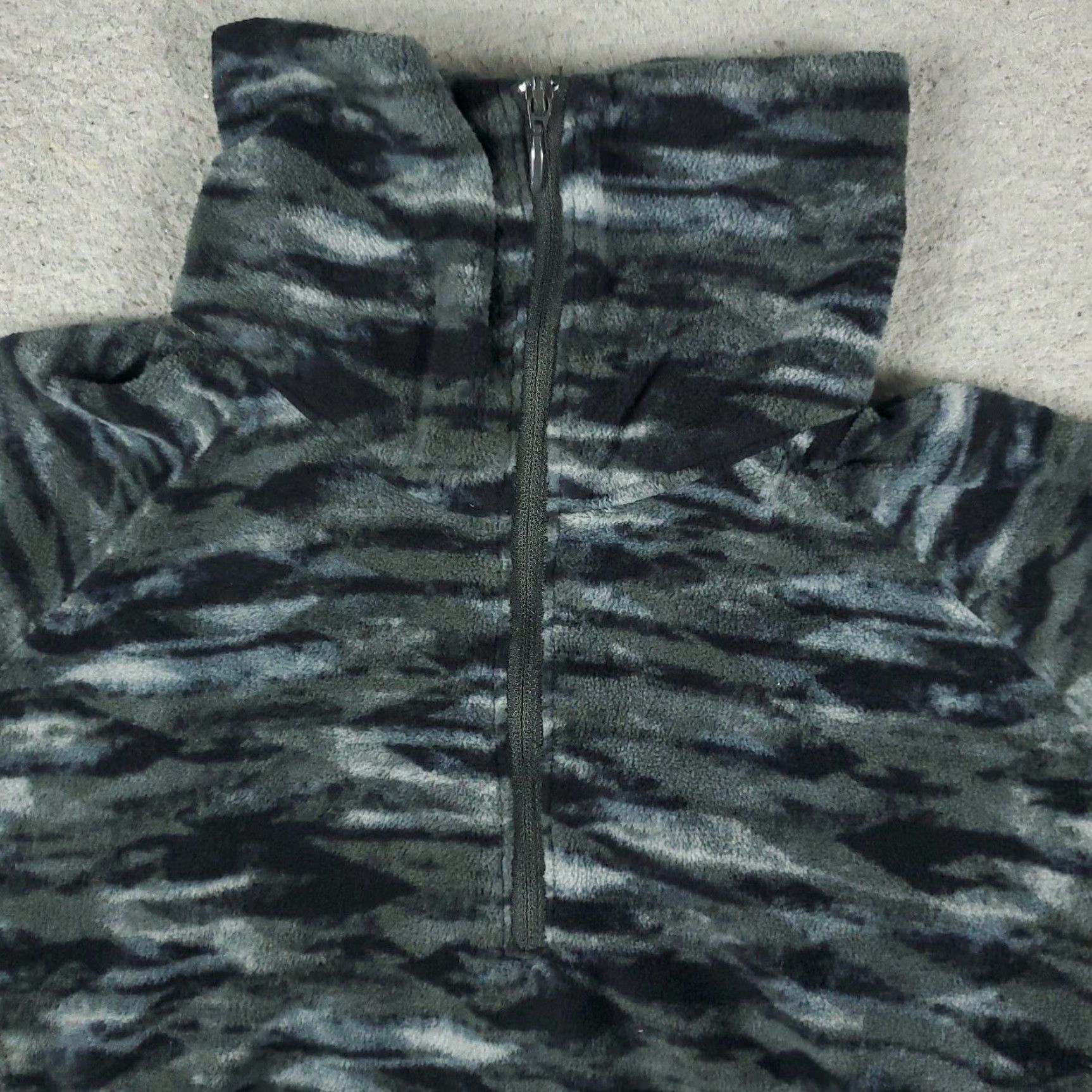 Vintage Columbia Sweater Womens Small Gray Fleece 1/4 Zip Pullover Sweater Size S / US 4 / IT 40 - 2 Thumbnail