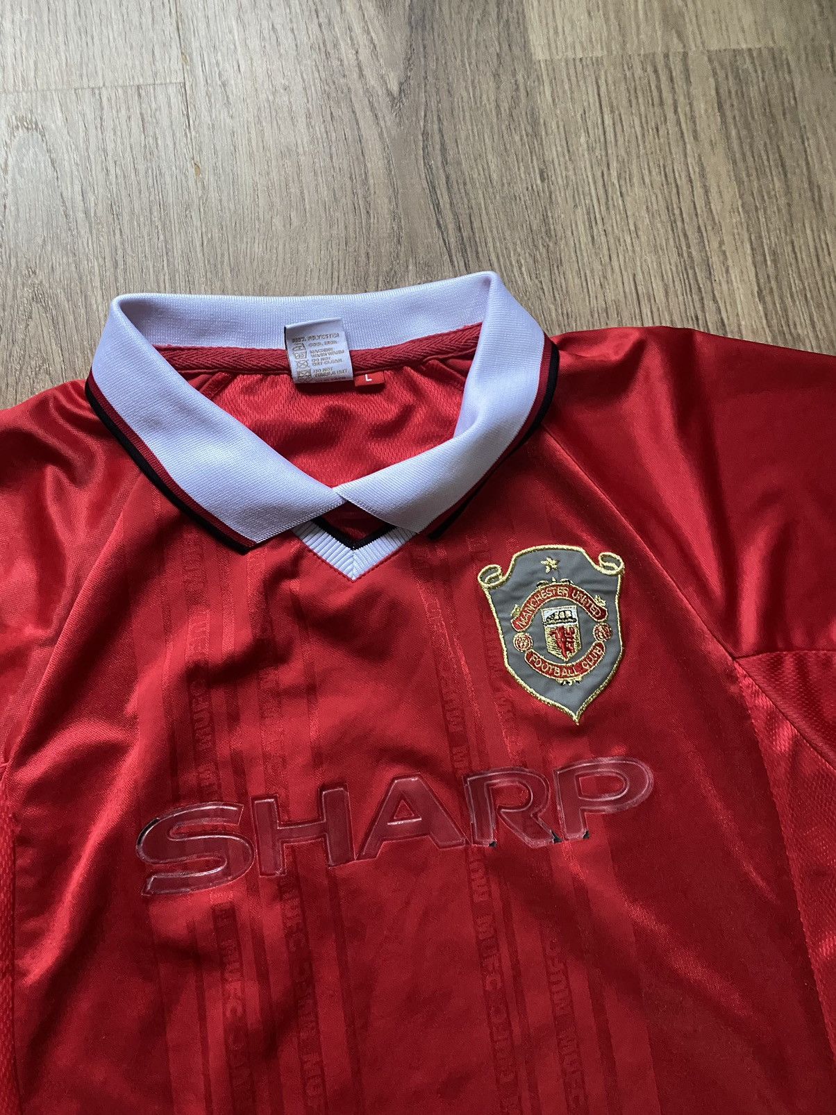 Other Manchester United Sharp Official retro Home Football jersey Size US L / EU 52-54 / 3 - 2 Thumbnail