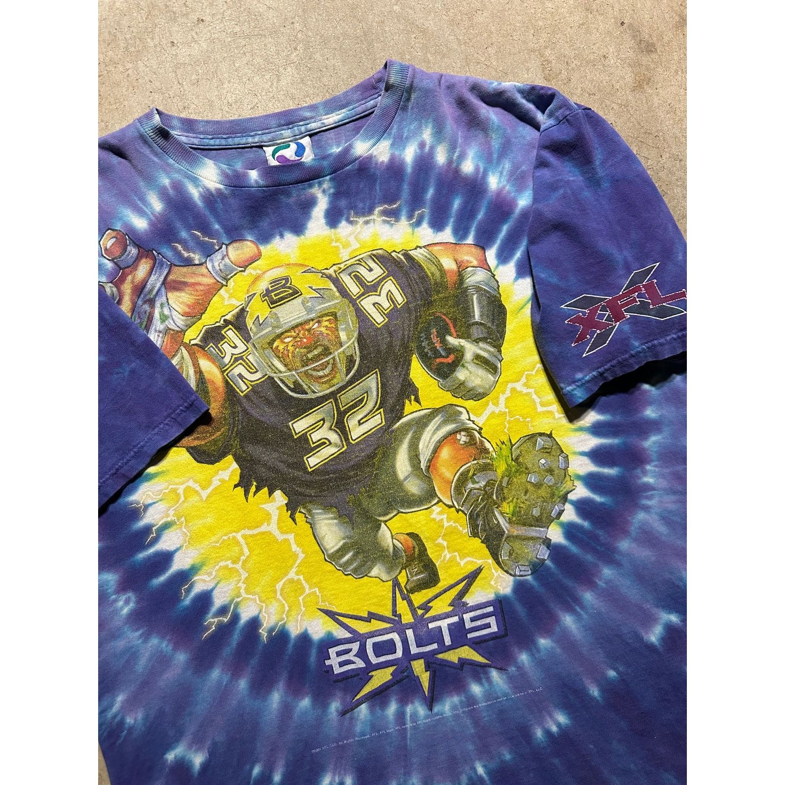 Liquid Blue × NFL × Vintage Baltimore Bolts 2001 XFL Liquid Blue T Shirt Tie Dye NFL Size US L / EU 52-54 / 3 - 5 Thumbnail