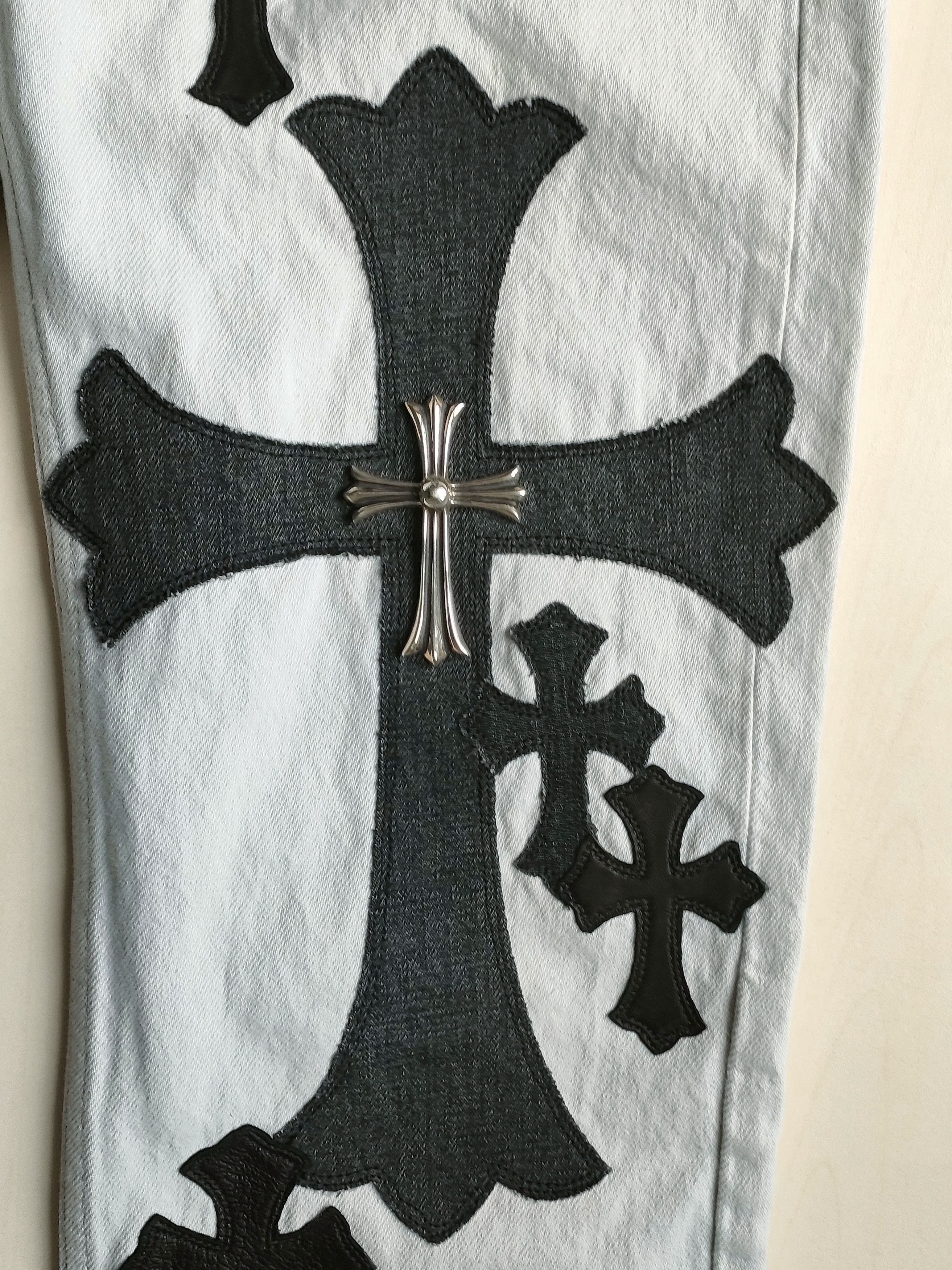 Chrome Hearts Chrome Hearts Silver Cross Patches Light Gray Jeans Size 27" / US 4 / IT 40 - 15 Thumbnail