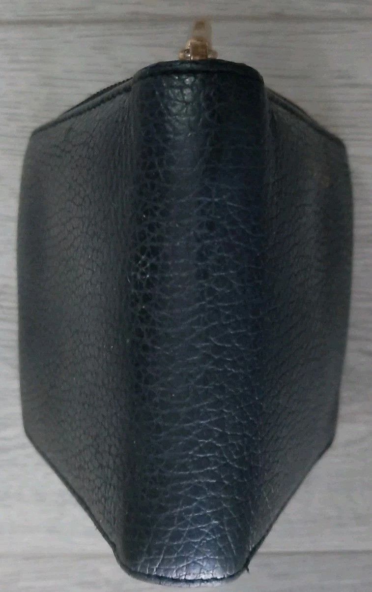 Other Cuyana Small Zip Around Wallet Black Pebbled Leather Size ONE SIZE - 3 Thumbnail