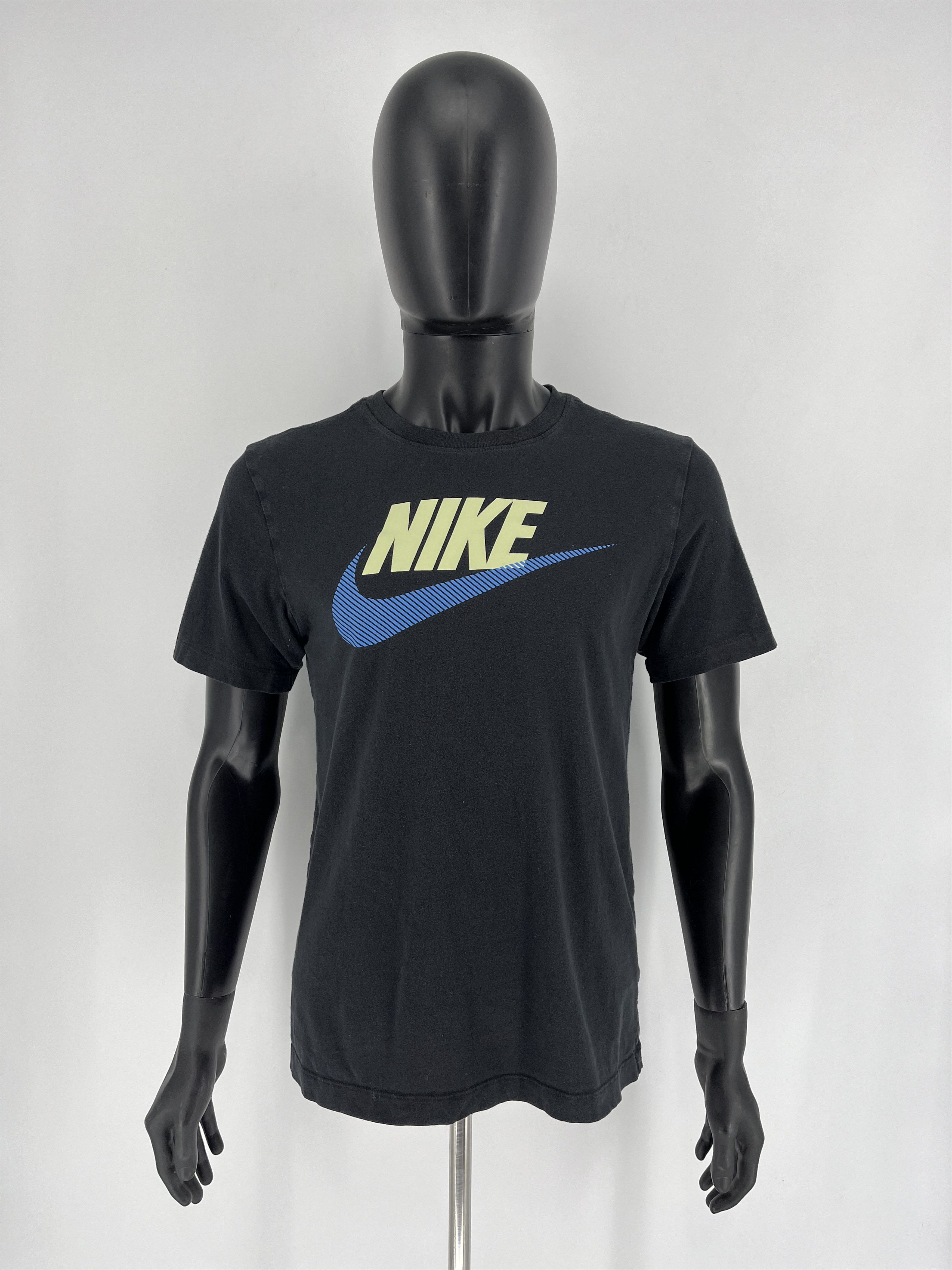 Nike × Vintage Vintage Y2K Nike Center Swoosh Logo T-Shirt Size US S / EU 44-46 / 1 - 2 Thumbnail