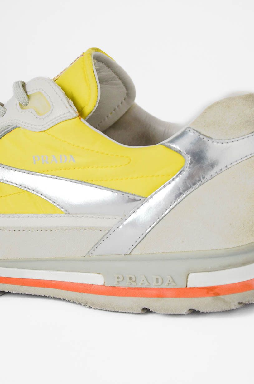 Prada Prada Linea Rossa Runner Sneakers – EU40 Size US 7 / EU 40 - 8 Thumbnail
