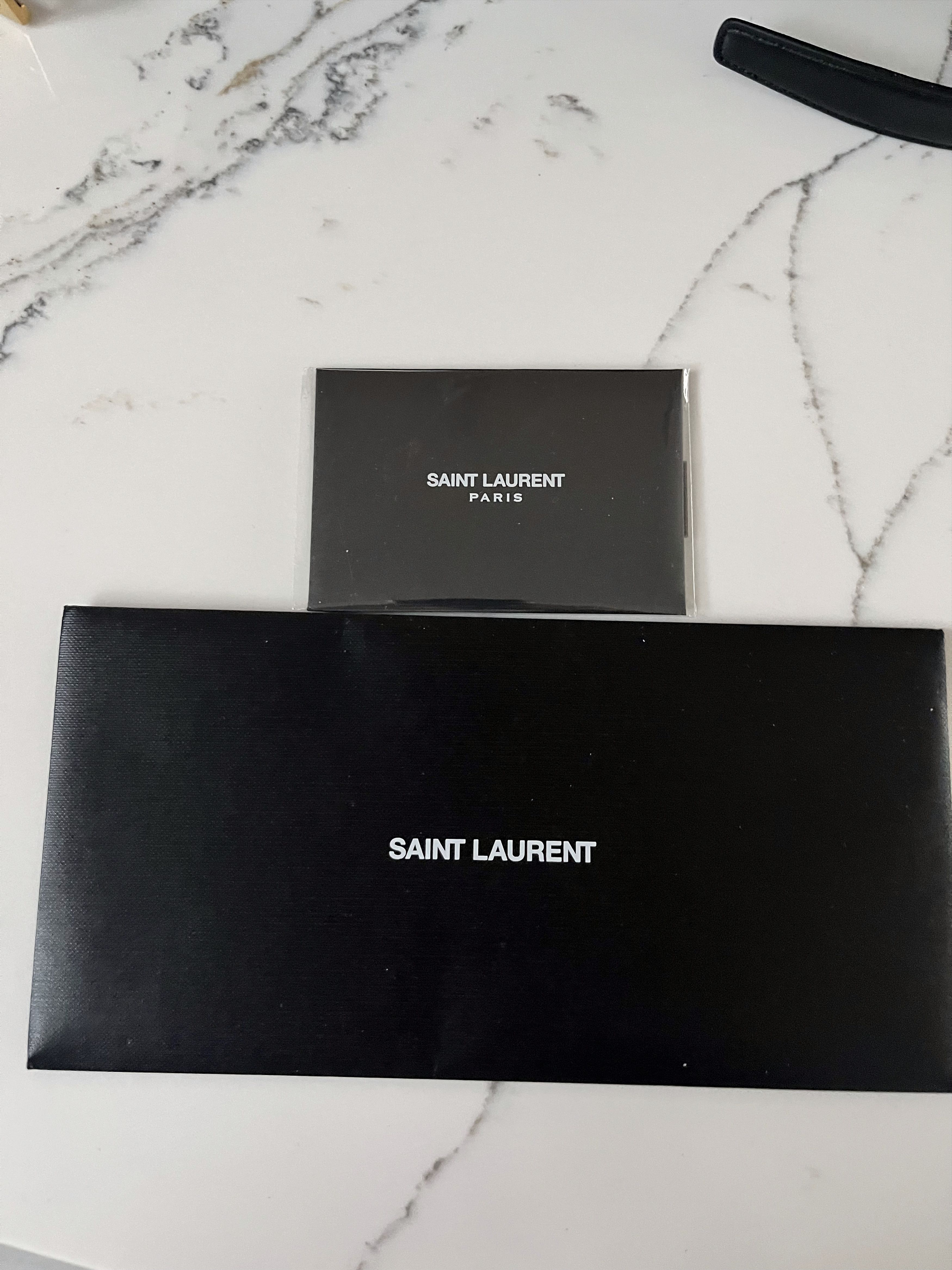 Saint Laurent Paris Cassandra Thin Belt in Smooth Leather Size ONE SIZE - 7 Thumbnail