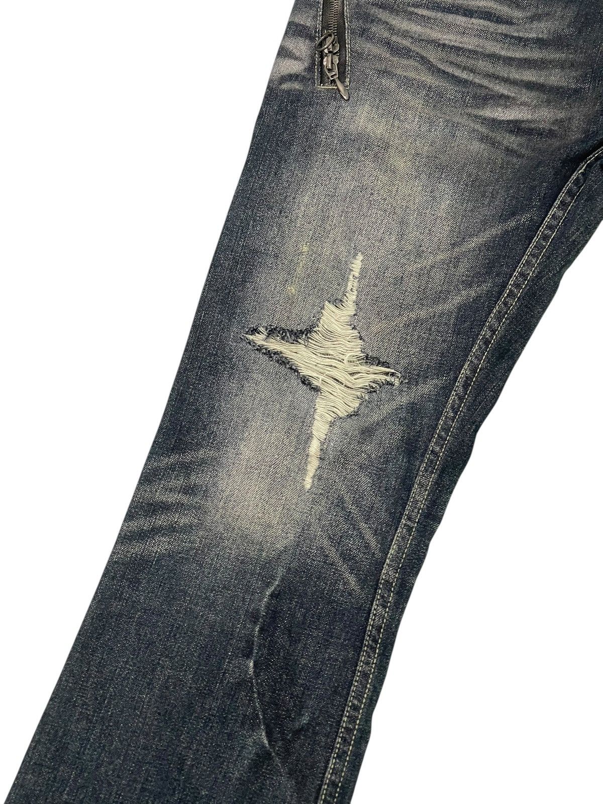Le Grande Bleu (L.G.B.) Flare Jeans Semantic Design Chrome Dior Erd cdg amiri 2🟦9 Size US 31 - 6 Thumbnail