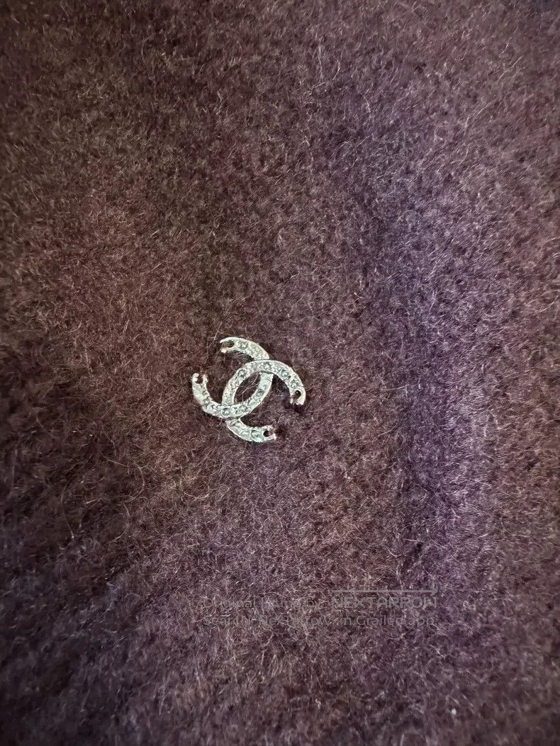 Chanel Chanel Burgundy flower sweater Size XS / US 0-2 / IT 36-38 - 4 Thumbnail