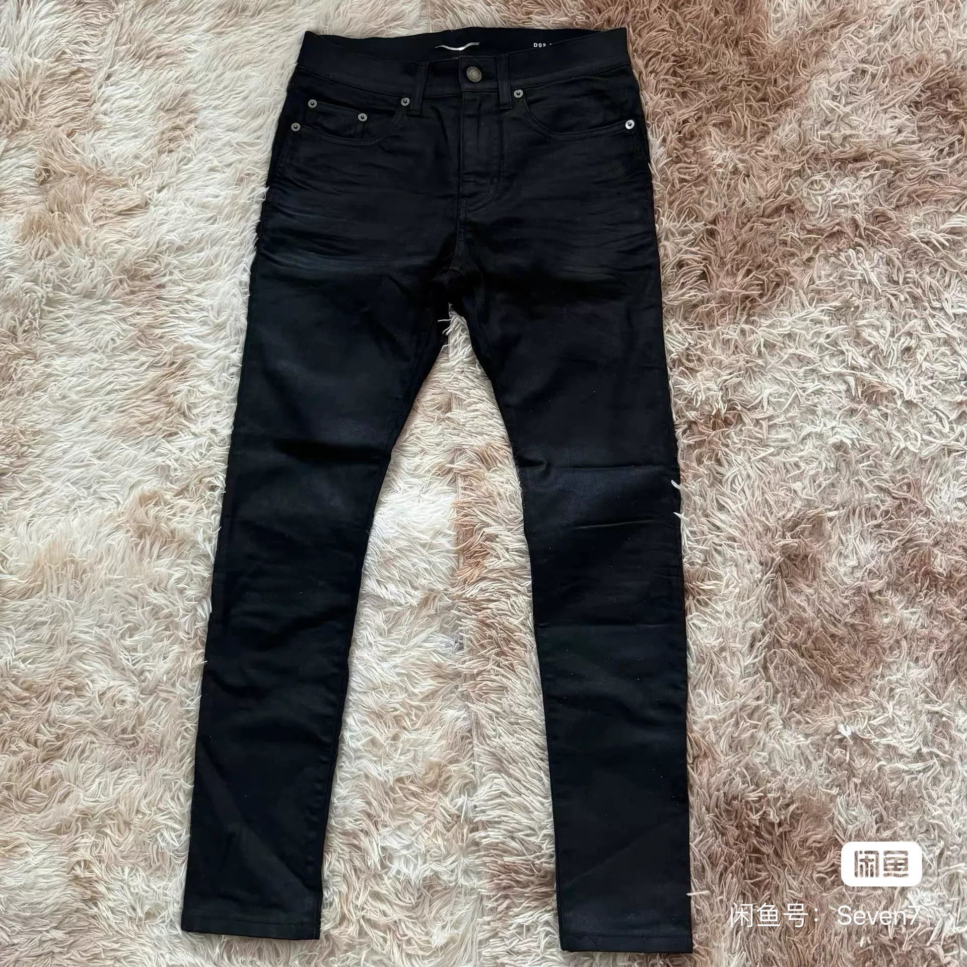 Saint Laurent Paris Saint Laurent SLP SS16 Black Wax Jeans Size US 28 / EU 44 - 1 Thumbnail
