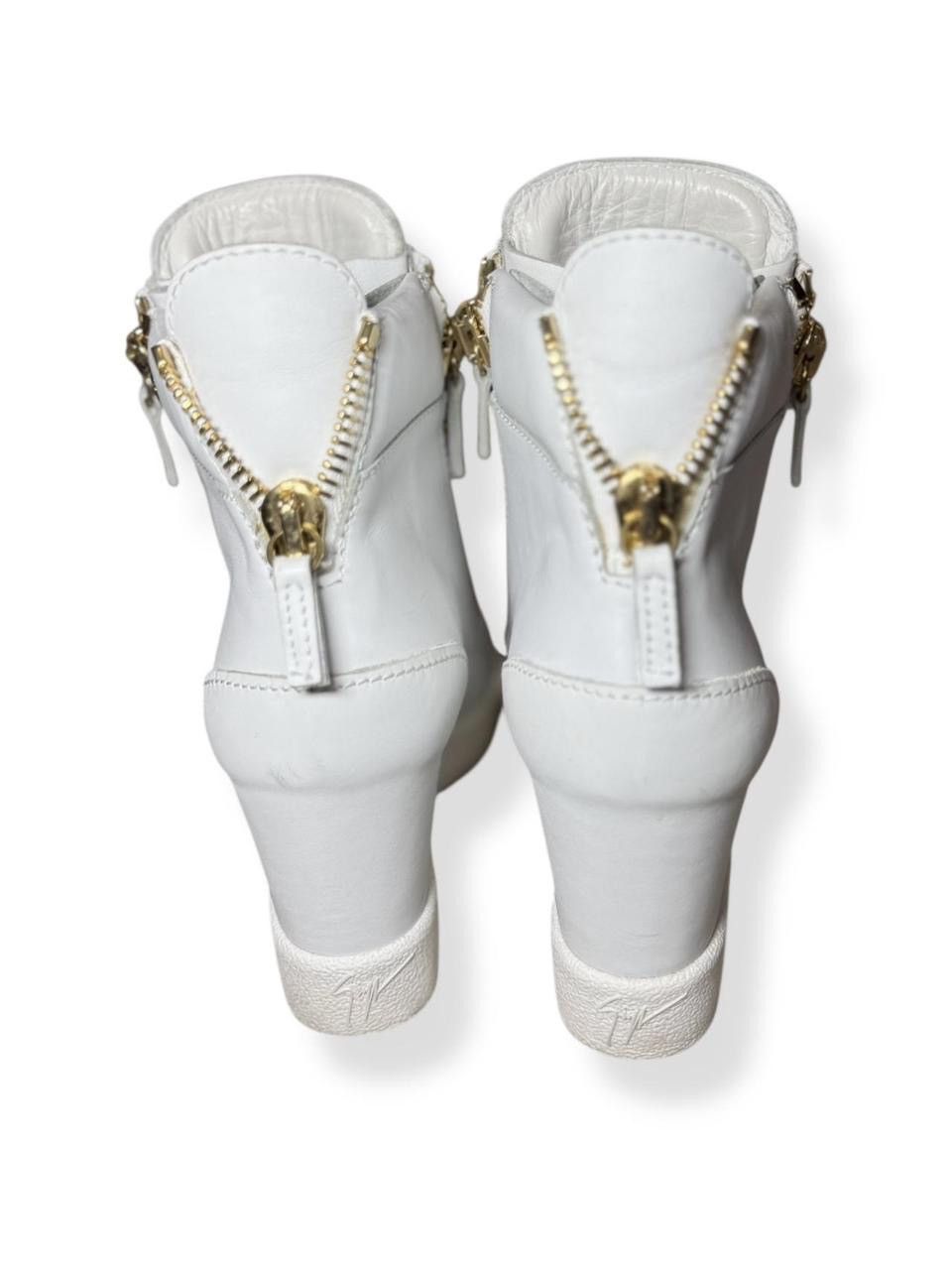 Giuseppe Zanotti Giuseppe Zanotti Gold Chain Design Pump Wedge Sneakers Size US 7.5 / IT 37.5 - 6 Thumbnail