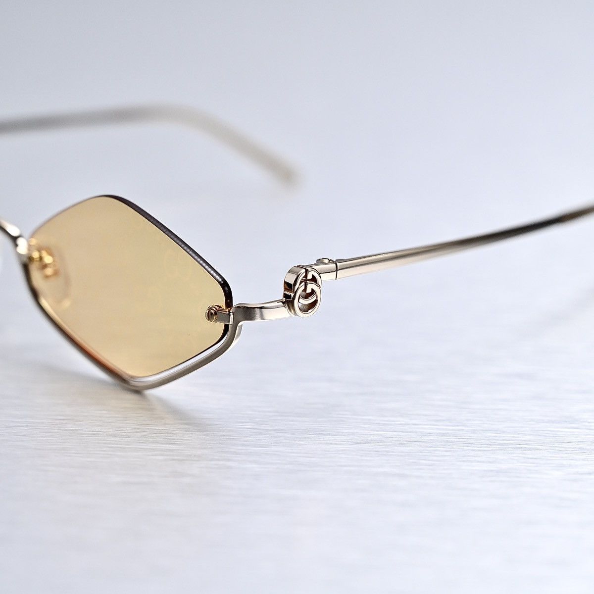 GUCCI GG1604S SUNGLASSES