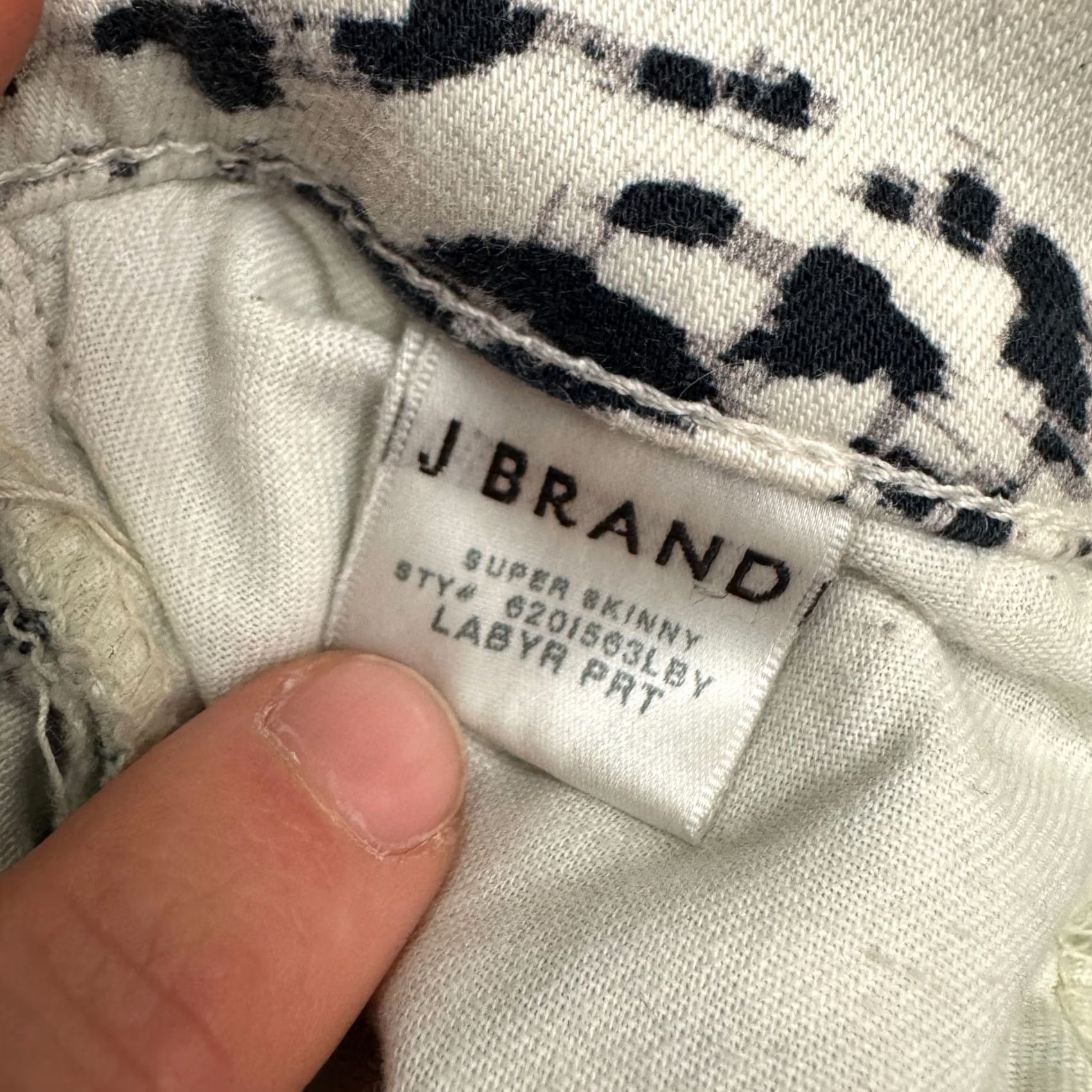 J Brand J Brand Skinny Jeans Labyrinth Print Denim Womens 26 Multicolor Stretch Regular Rise 27in Buckle Belt Loops Pockets City Grunge Outdoor Streetwear Size 26" / US 2 / IT 38 - 6 Thumbnail