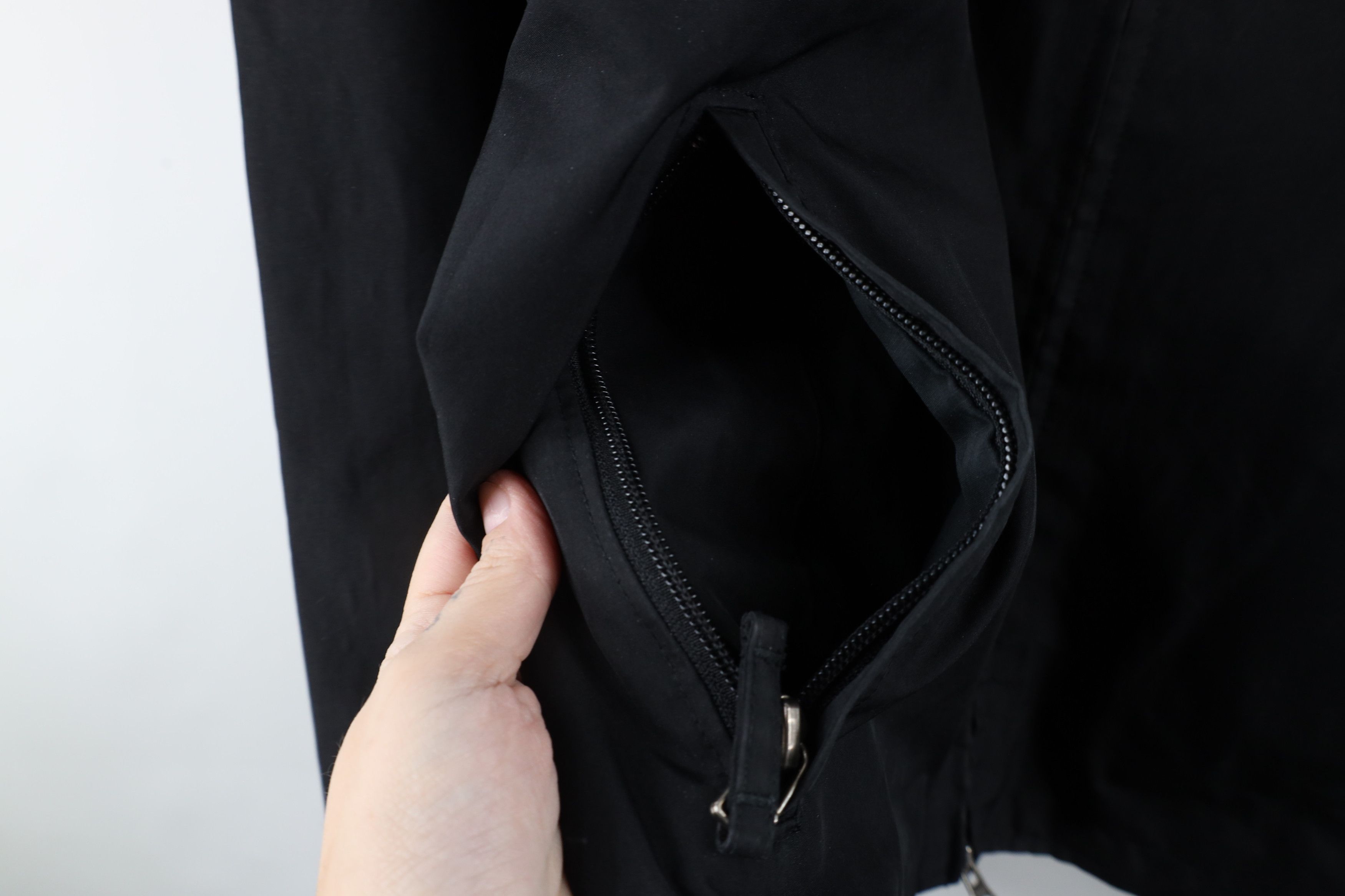 Banana Republic × Vintage Vintage Banana Republic Full Zip Windbreaker Bomber Jacket Size US M / EU 48-50 / 2 - 5 Thumbnail