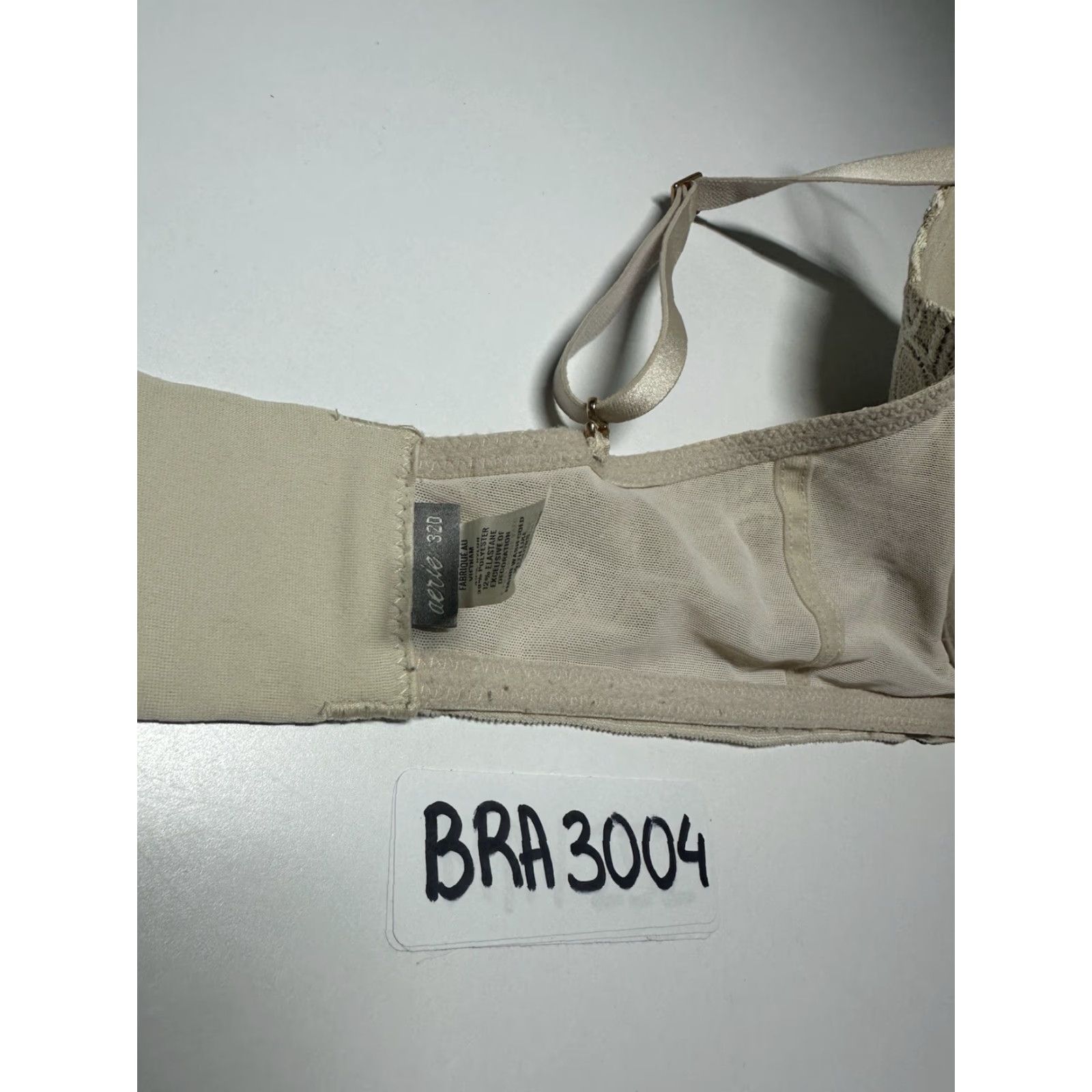 Vintage Aerie Bra 32D Beige Underwired Push Up Adjustable Straps Intimates Lingerie Size ONE SIZE - 8 Thumbnail